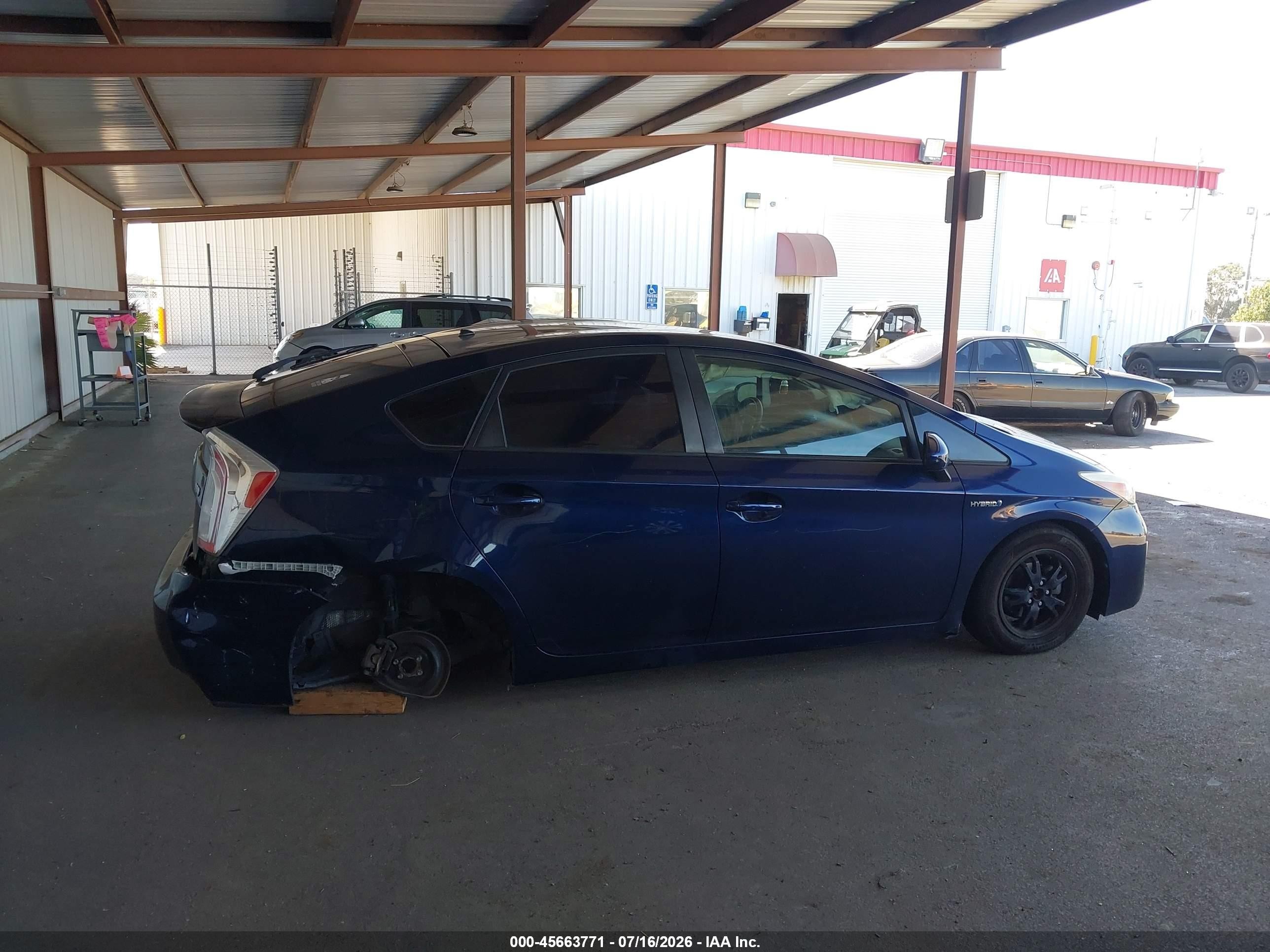 2015 Toyota Prius Two Blue vin: JTDKN3DU0F0478324