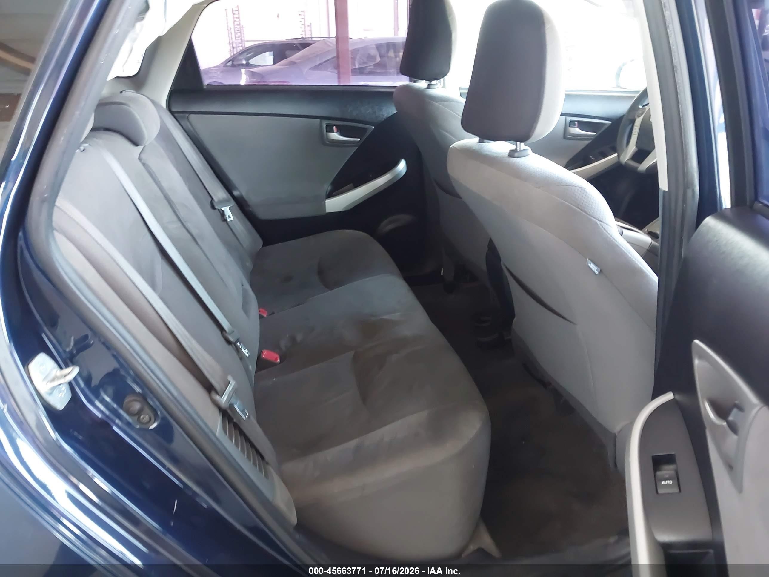 2015 Toyota Prius Two Blue vin: JTDKN3DU0F0478324