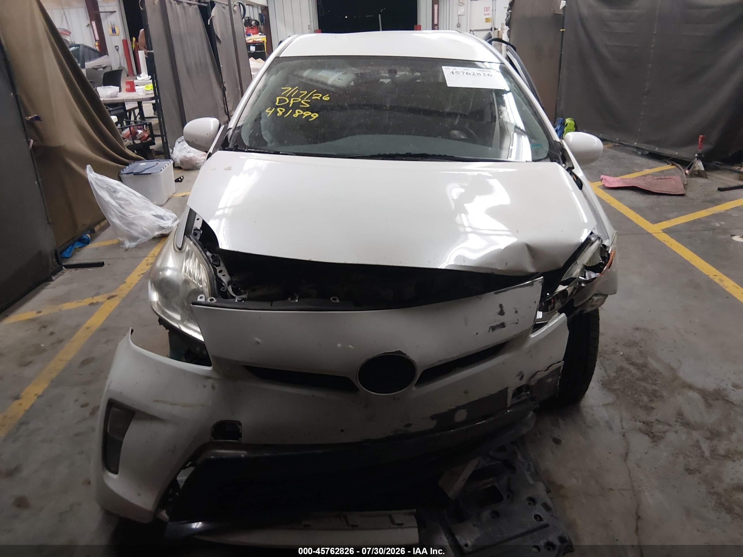 2015 Toyota Prius   Белый vin: JTDKN3DU0F0481899