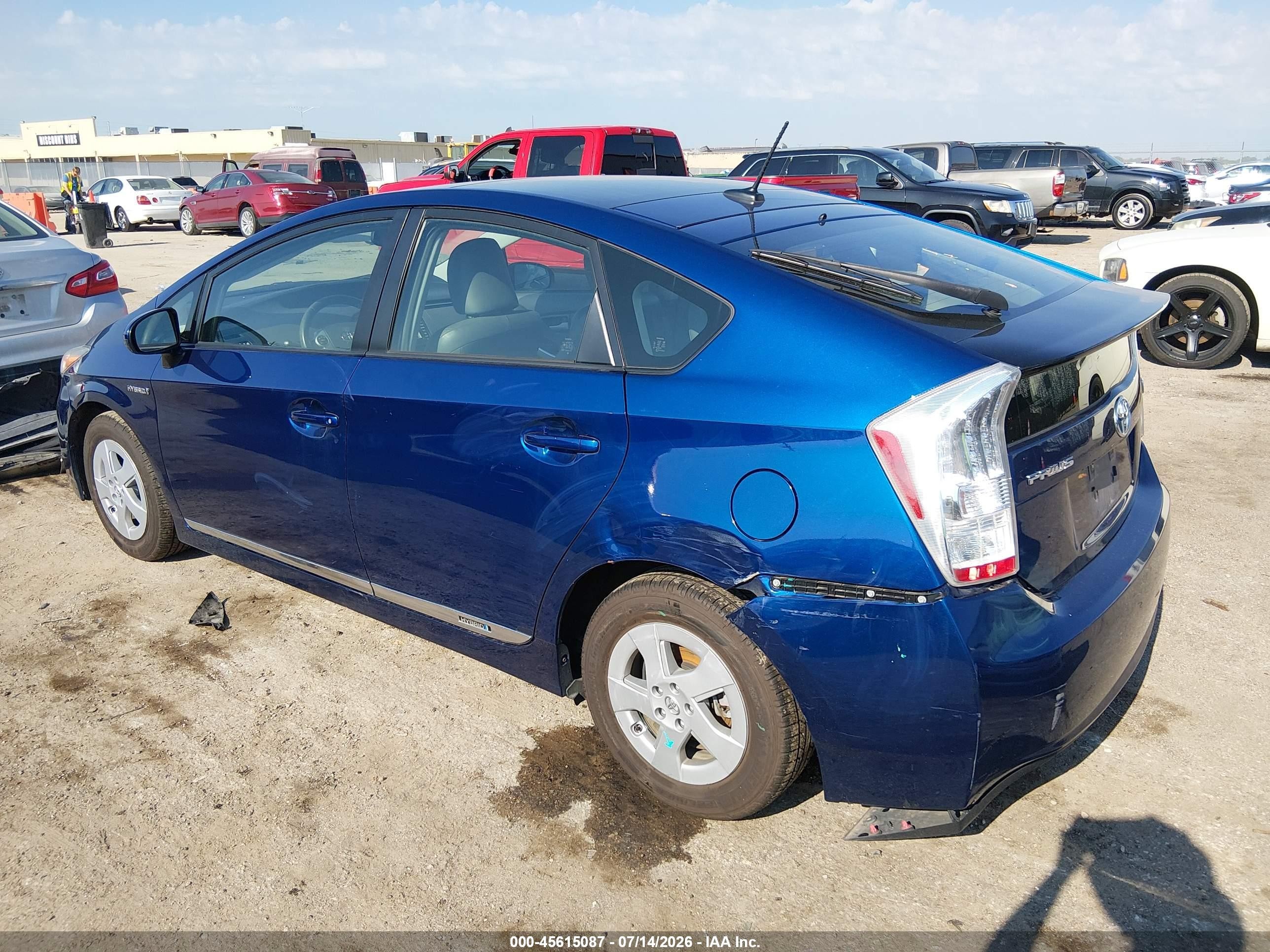 2010 Toyota Prius Iv Blue vin: JTDKN3DU1A0204591