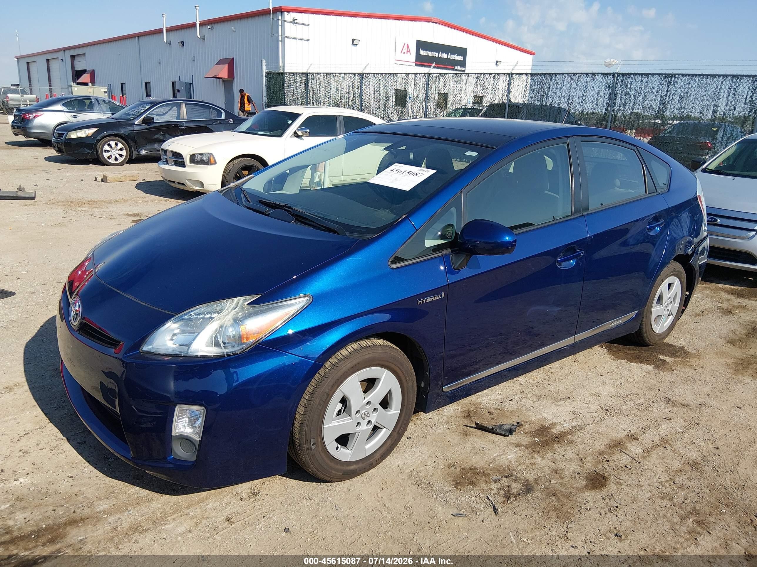 2010 Toyota Prius Iv Blue vin: JTDKN3DU1A0204591