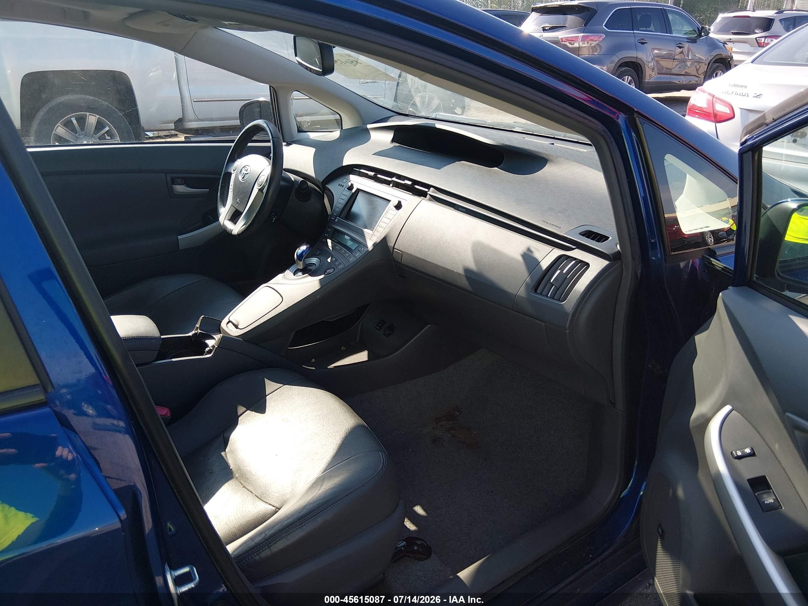 2010 Toyota Prius Iv Blue vin: JTDKN3DU1A0204591