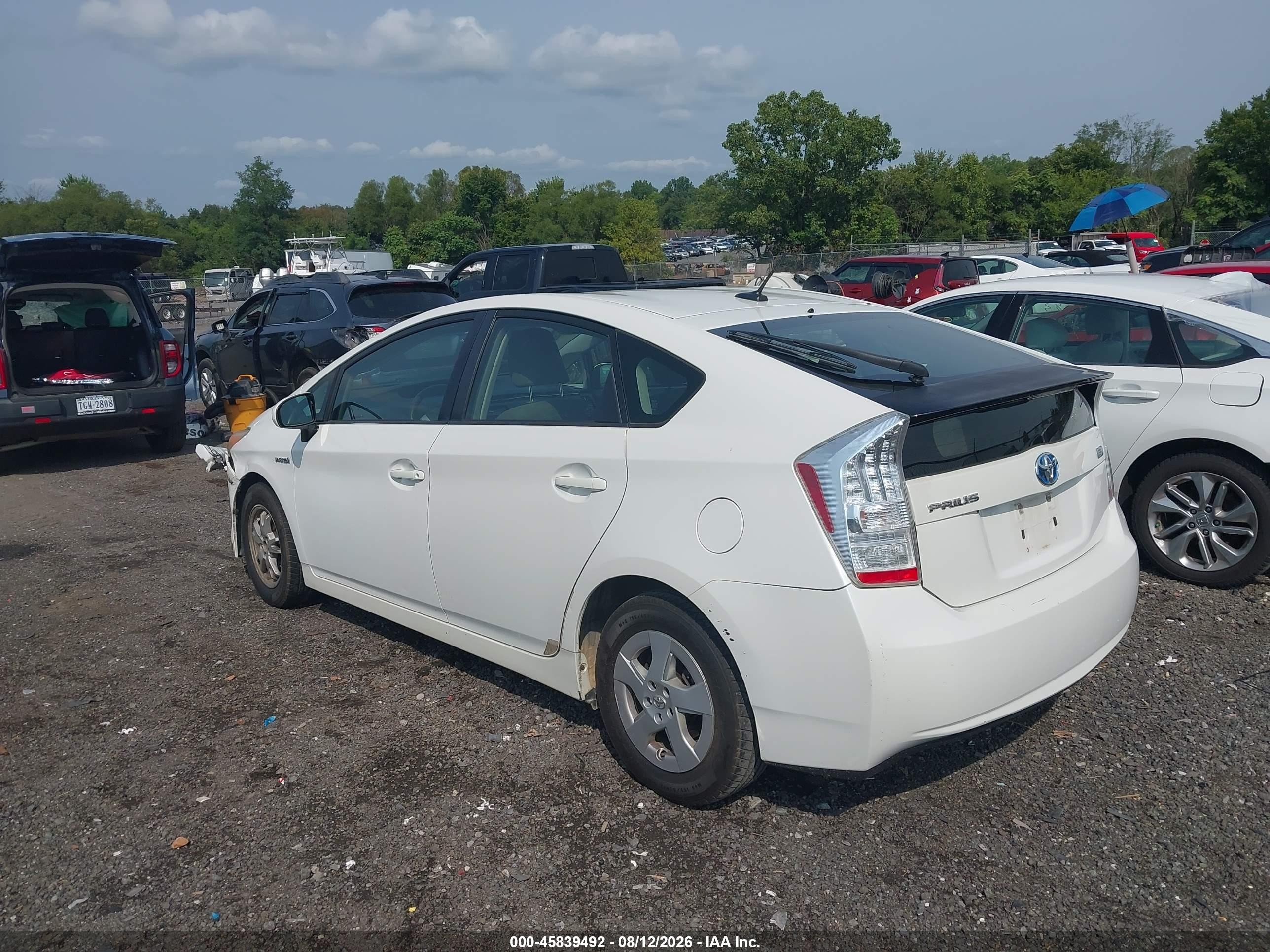 2010 Toyota Prius Ii White vin: JTDKN3DU1A0242953