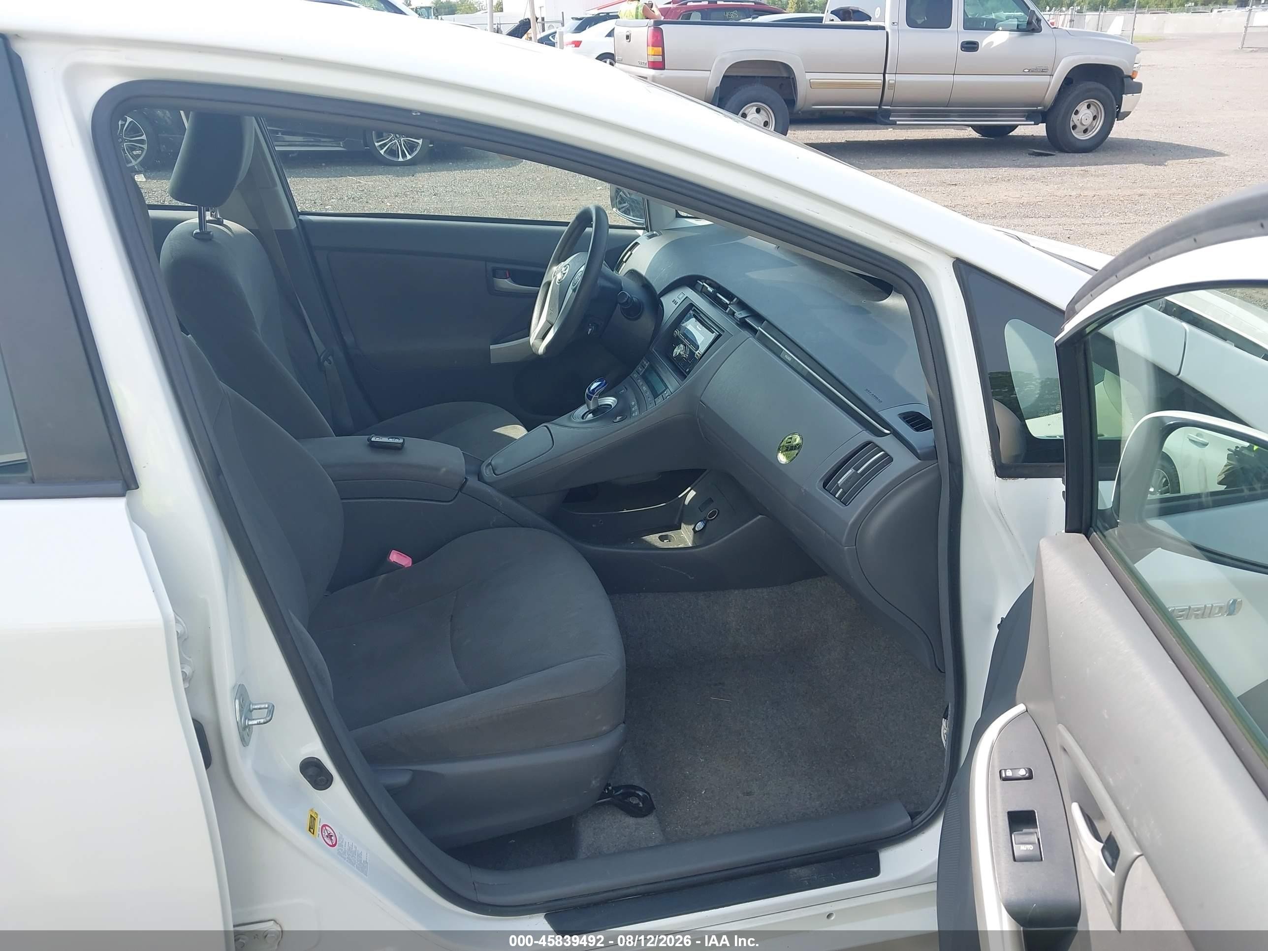 2010 Toyota Prius Ii White vin: JTDKN3DU1A0242953