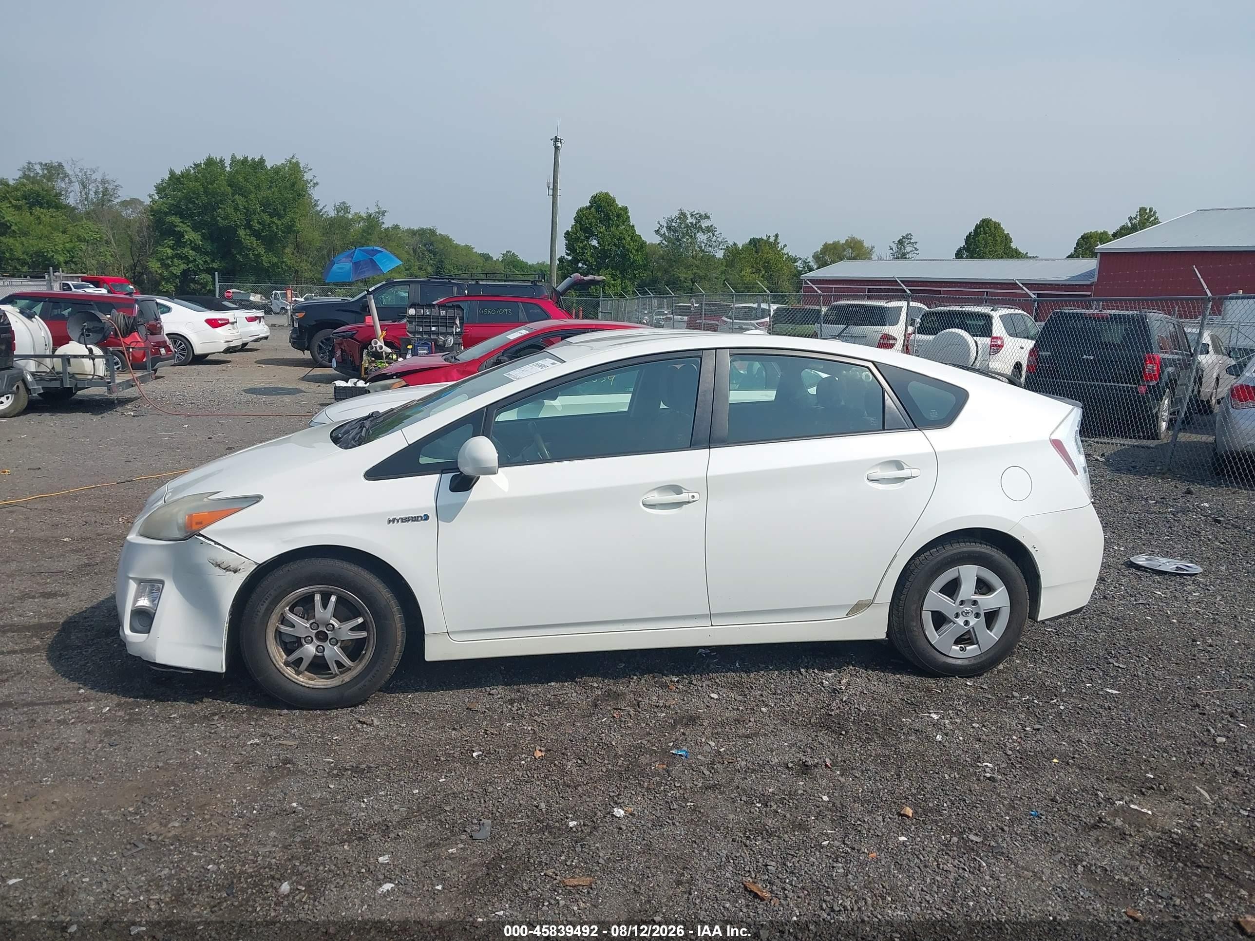 2010 Toyota Prius Ii White vin: JTDKN3DU1A0242953
