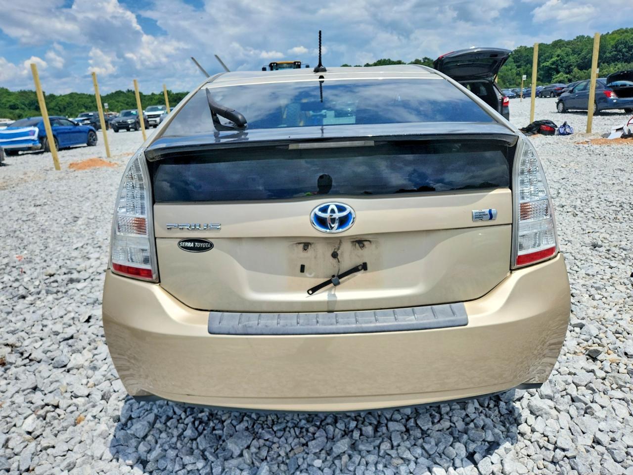 2011 Toyota Prius Four Gold vin: JTDKN3DU1B0312789