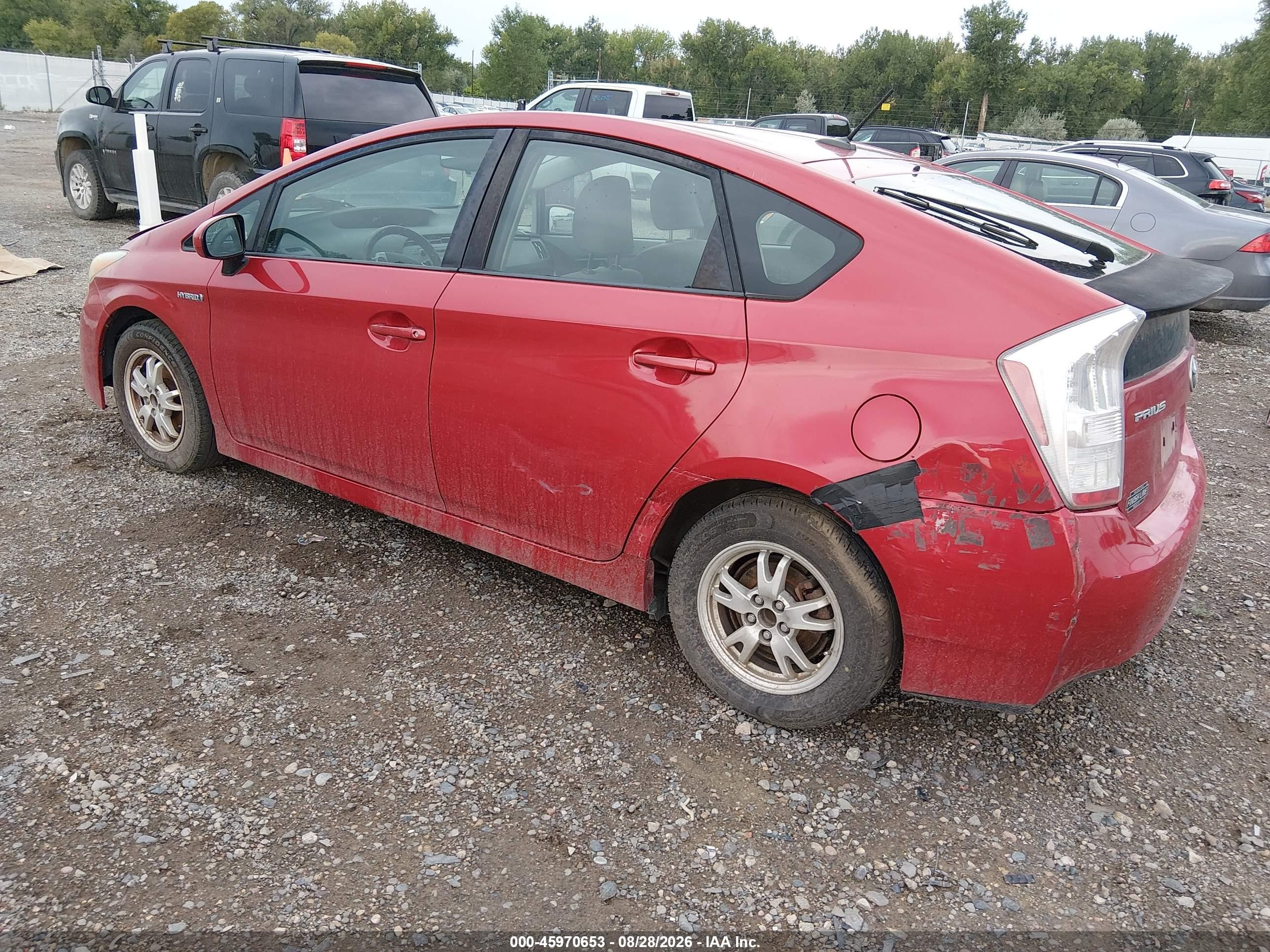 2011 Toyota Prius Two Красный vin: JTDKN3DU1B1368824
