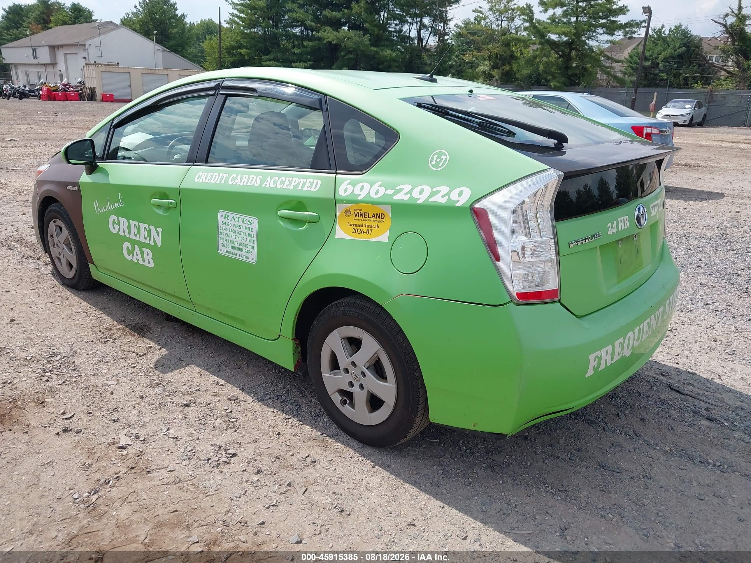 2011 Toyota Prius Two Green vin: JTDKN3DU1B1379371