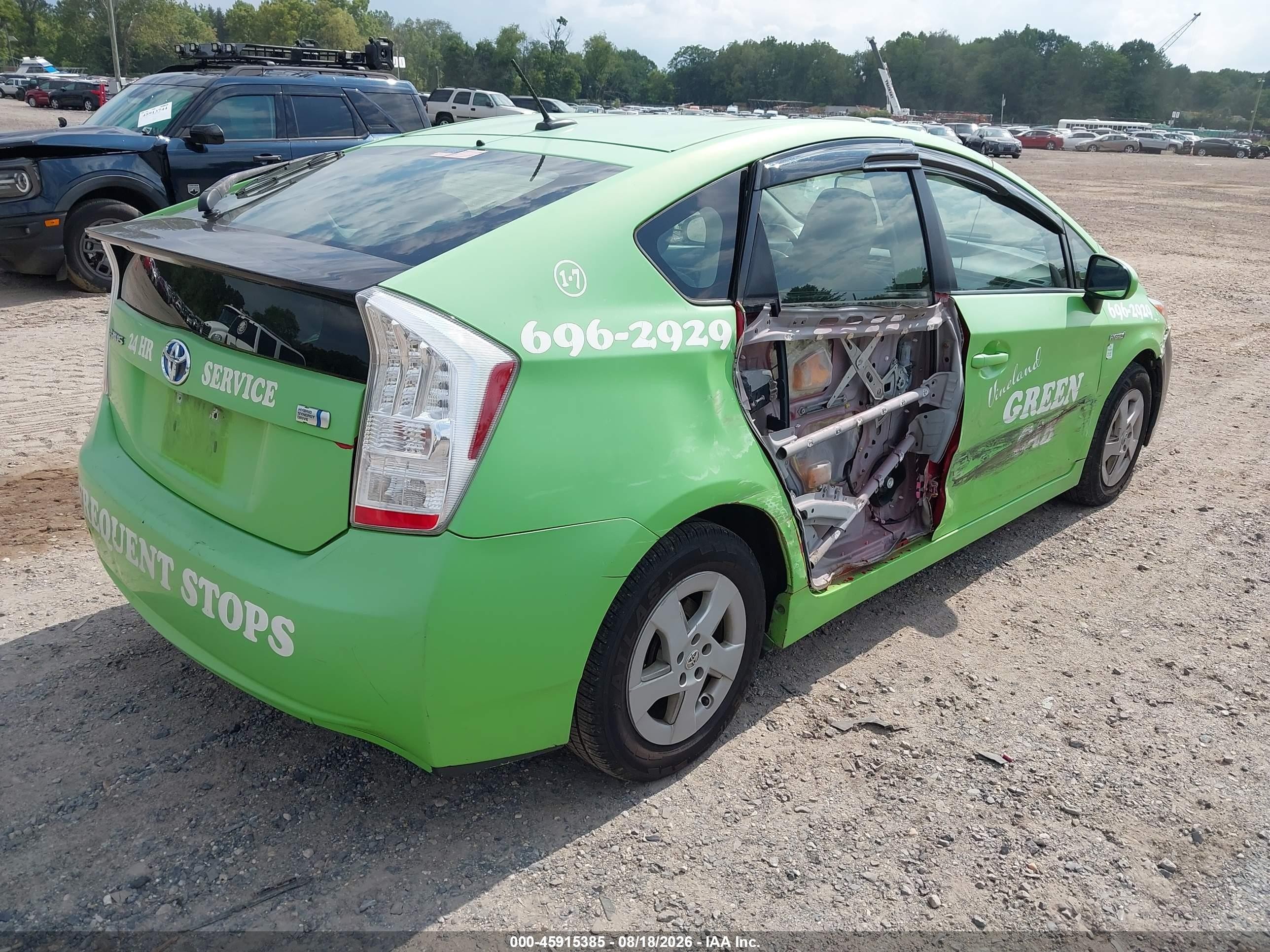 2011 Toyota Prius Two Green vin: JTDKN3DU1B1379371
