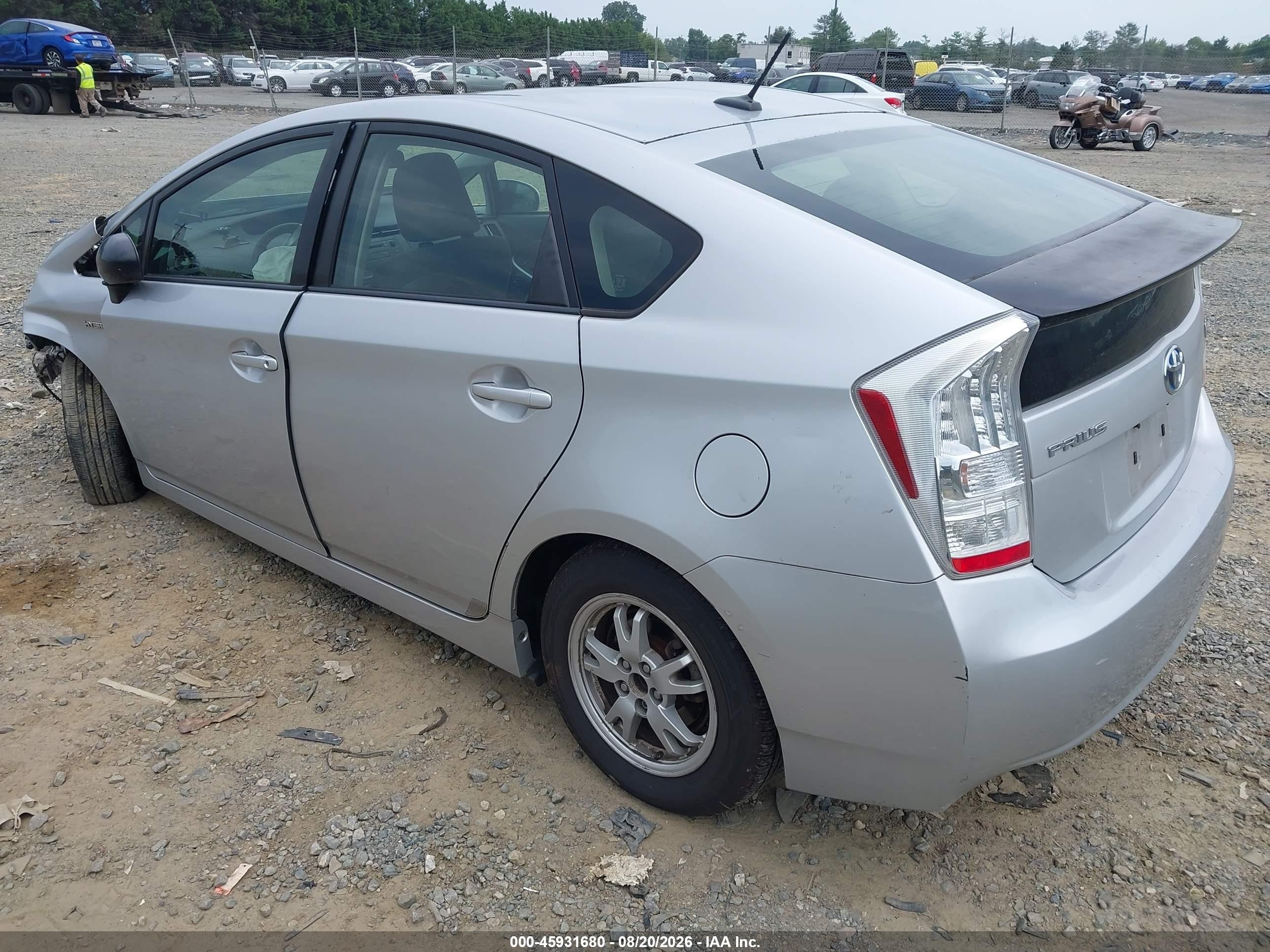 2011 Toyota Prius Five/four/one/three/two Silver vin: JTDKN3DU1B1452979
