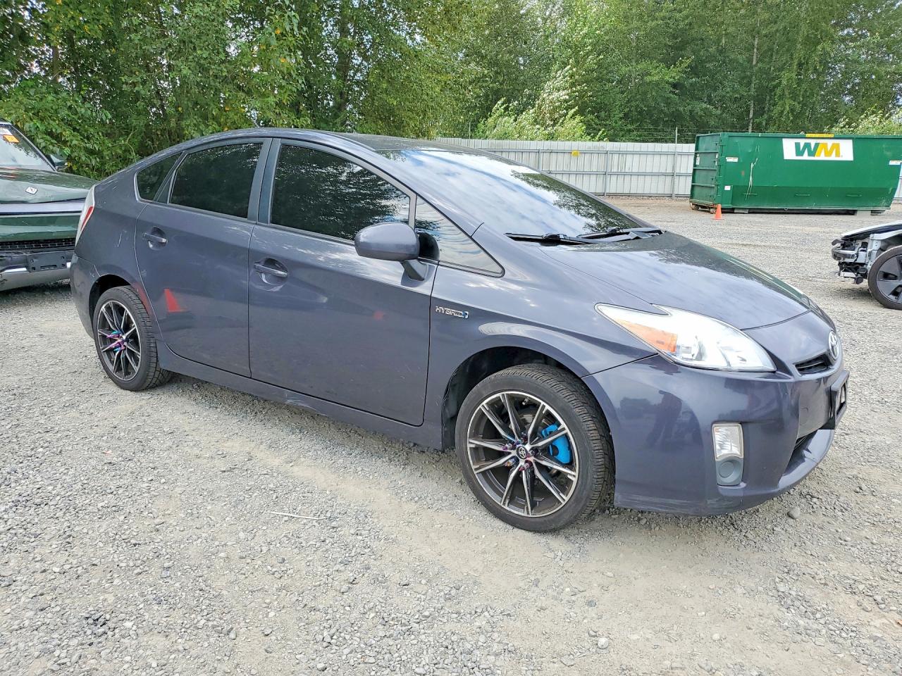 2011 Toyota Prius Two Gray vin: JTDKN3DU1B5315386