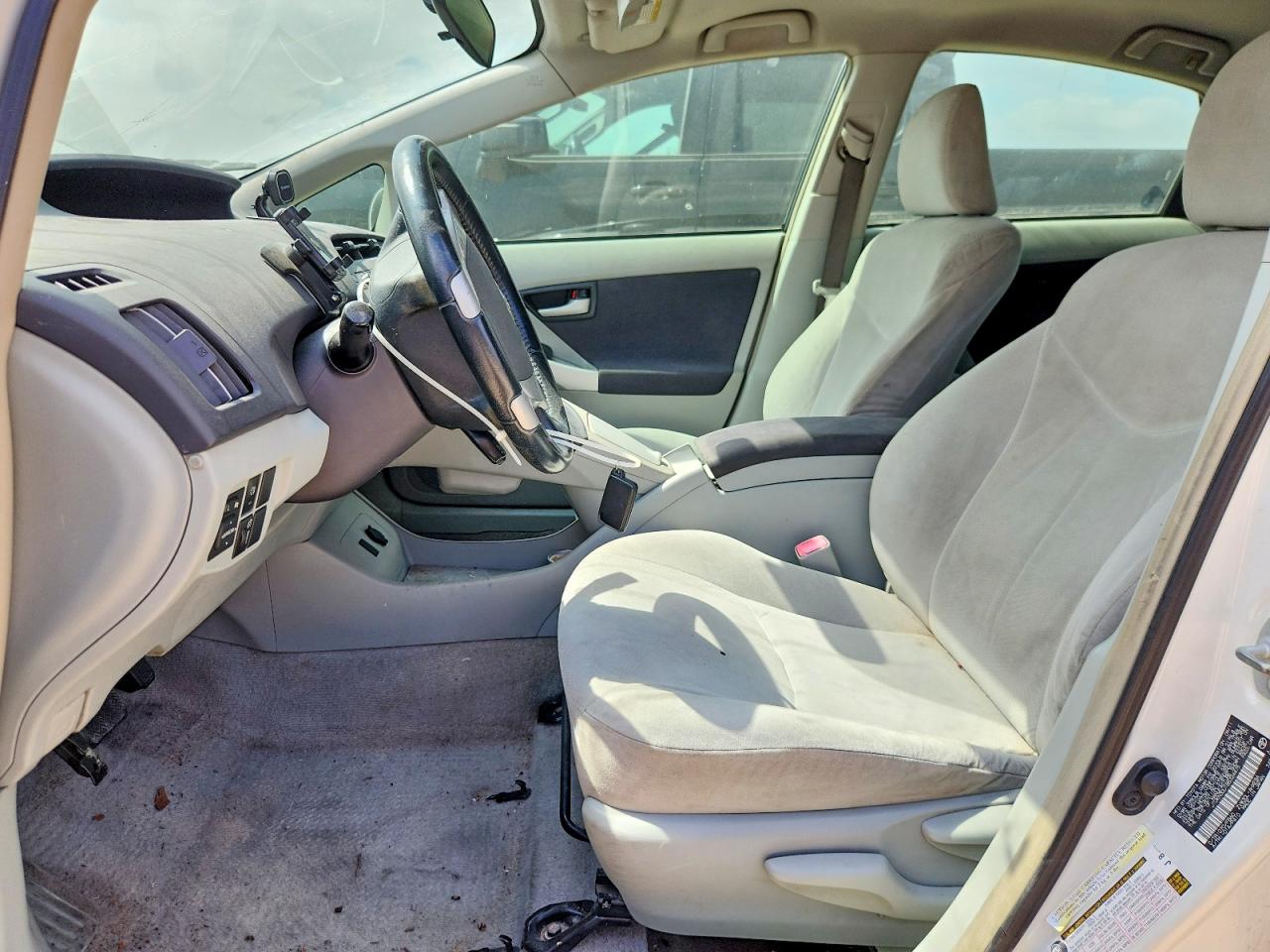 2011 Toyota Prius Three Белый vin: JTDKN3DU1B5324475