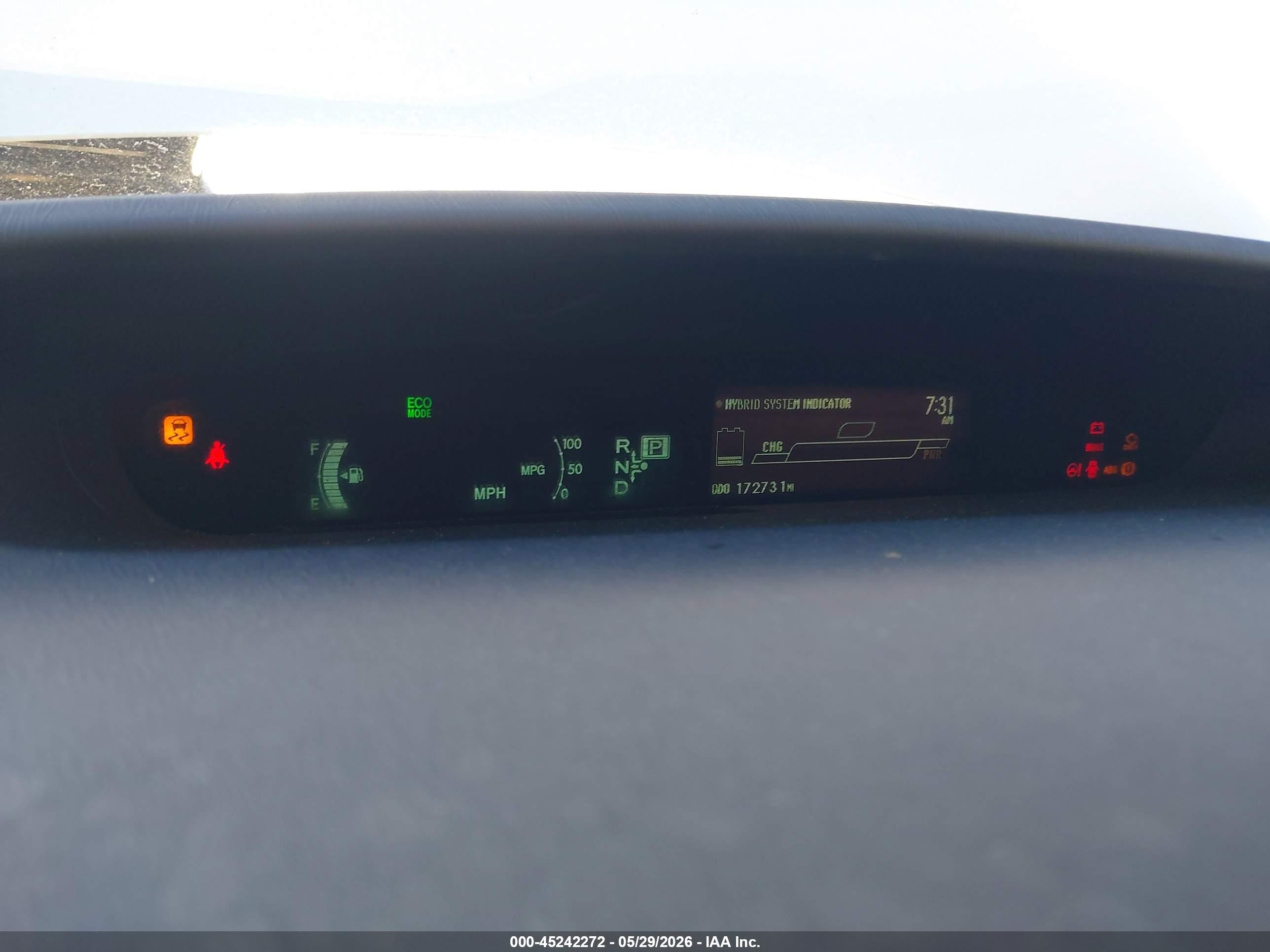2011 Toyota Prius Two Белый vin: JTDKN3DU1B5336920