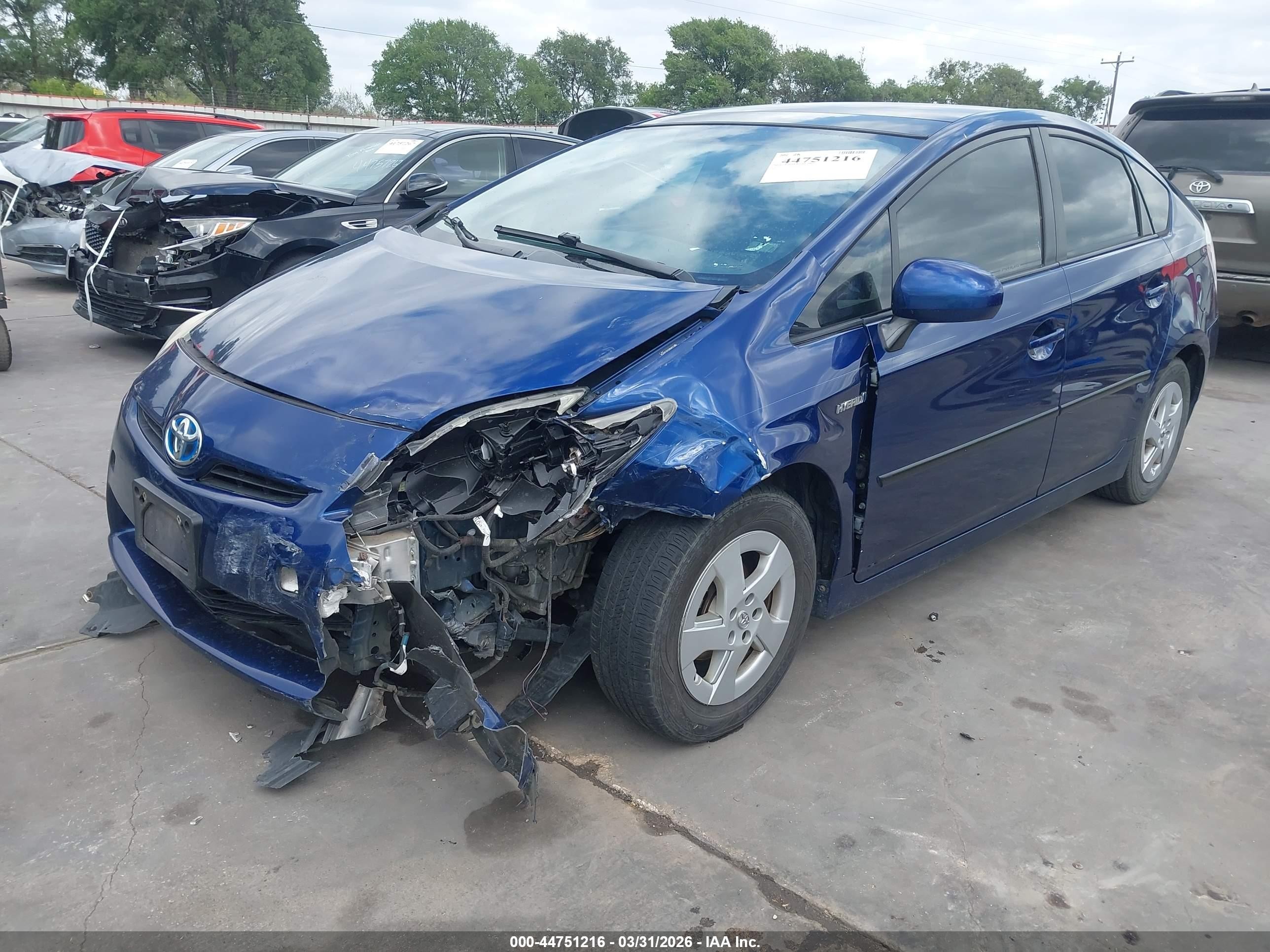 2011 Toyota Prius Three Blue vin: JTDKN3DU1B5369934