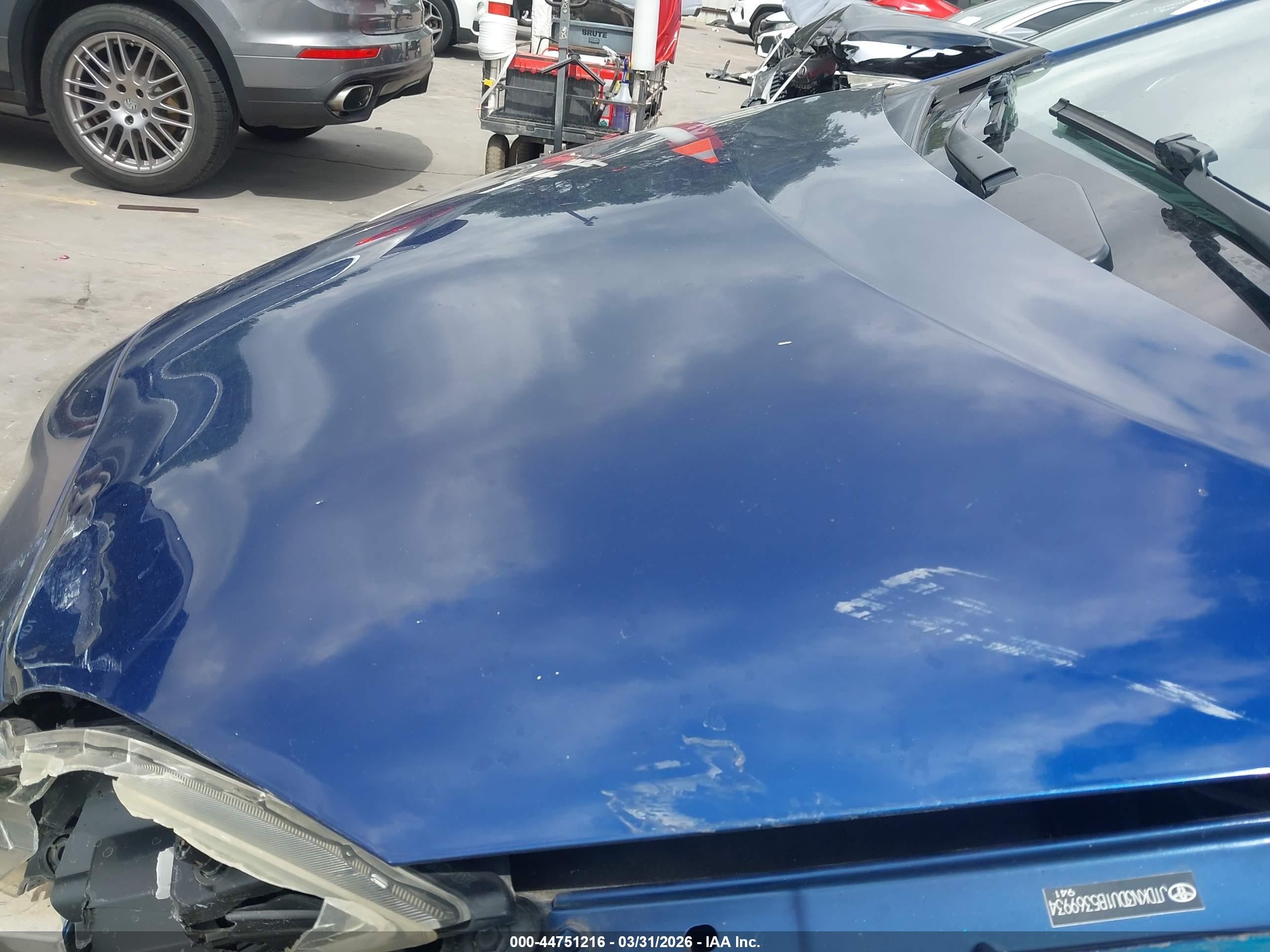 2011 Toyota Prius Three Blue vin: JTDKN3DU1B5369934