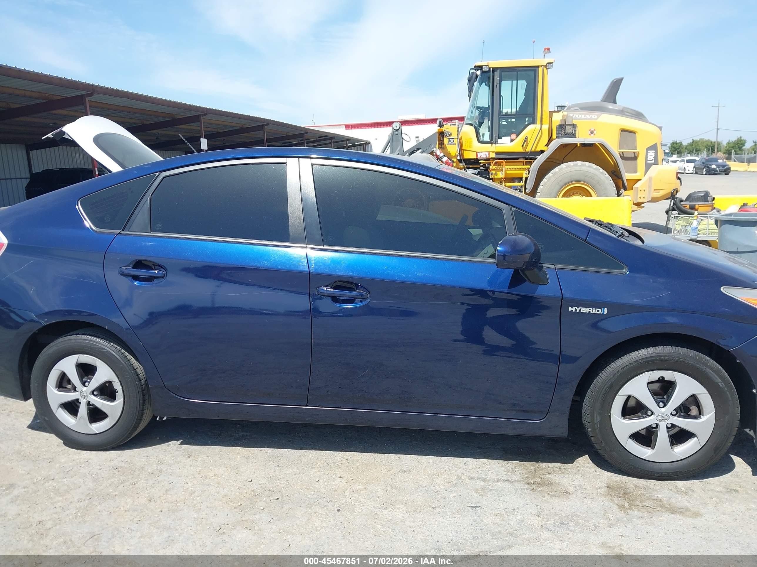 2012 Toyota Prius Two Dark Blue vin: JTDKN3DU1C1614434
