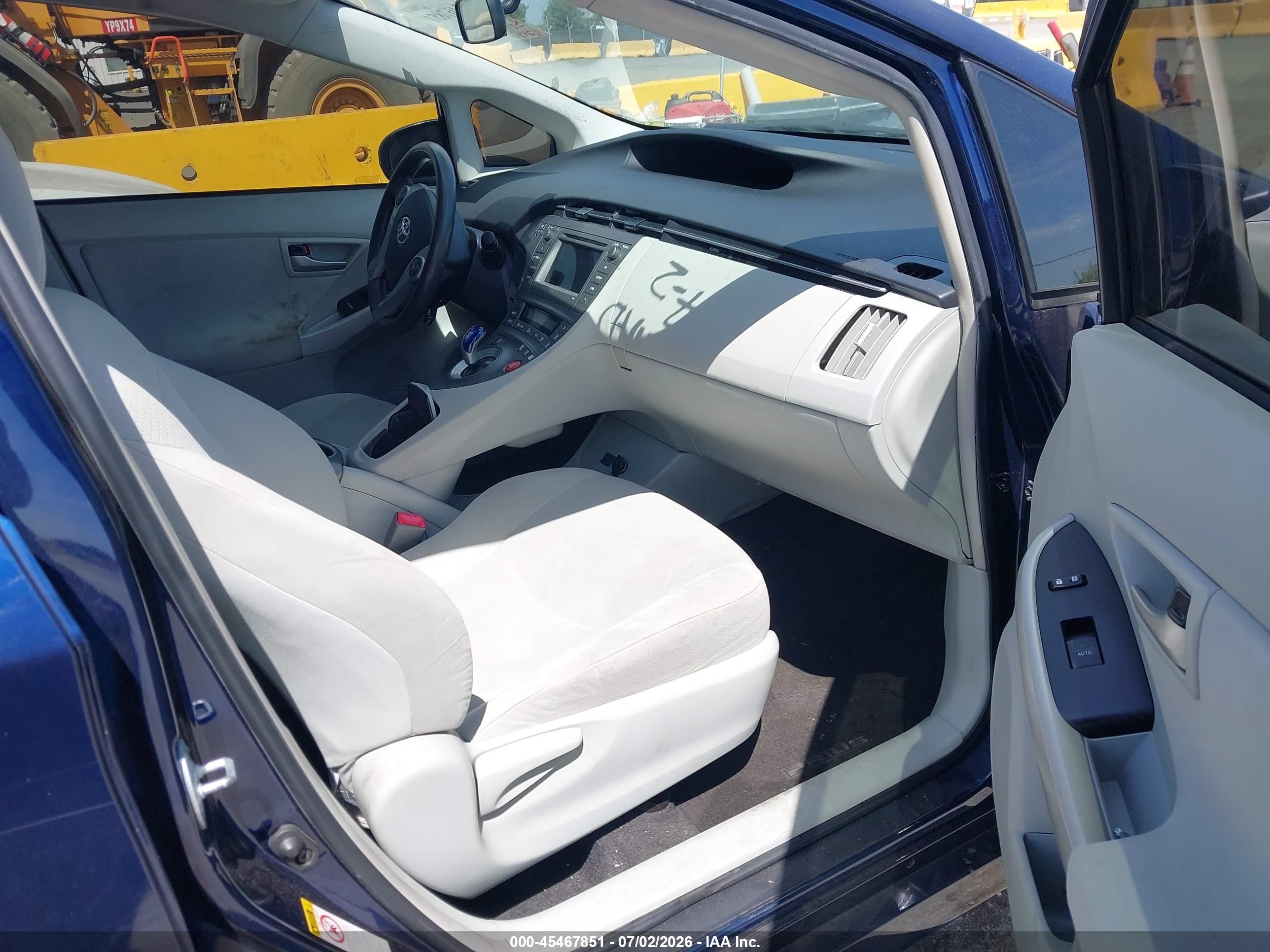 2012 Toyota Prius Two Dark Blue vin: JTDKN3DU1C1614434
