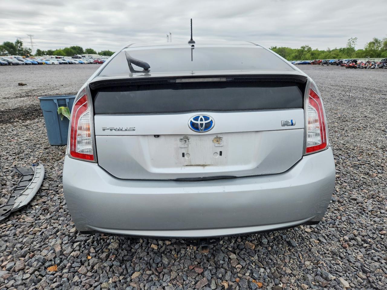 2012 Toyota Prius Four Серебряный vin: JTDKN3DU1C5465211
