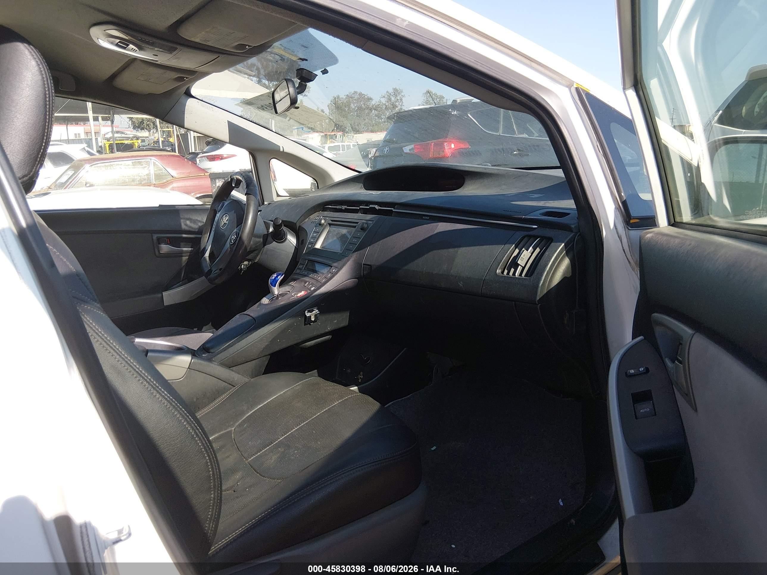 2012 Toyota Prius Two White vin: JTDKN3DU1C5469663