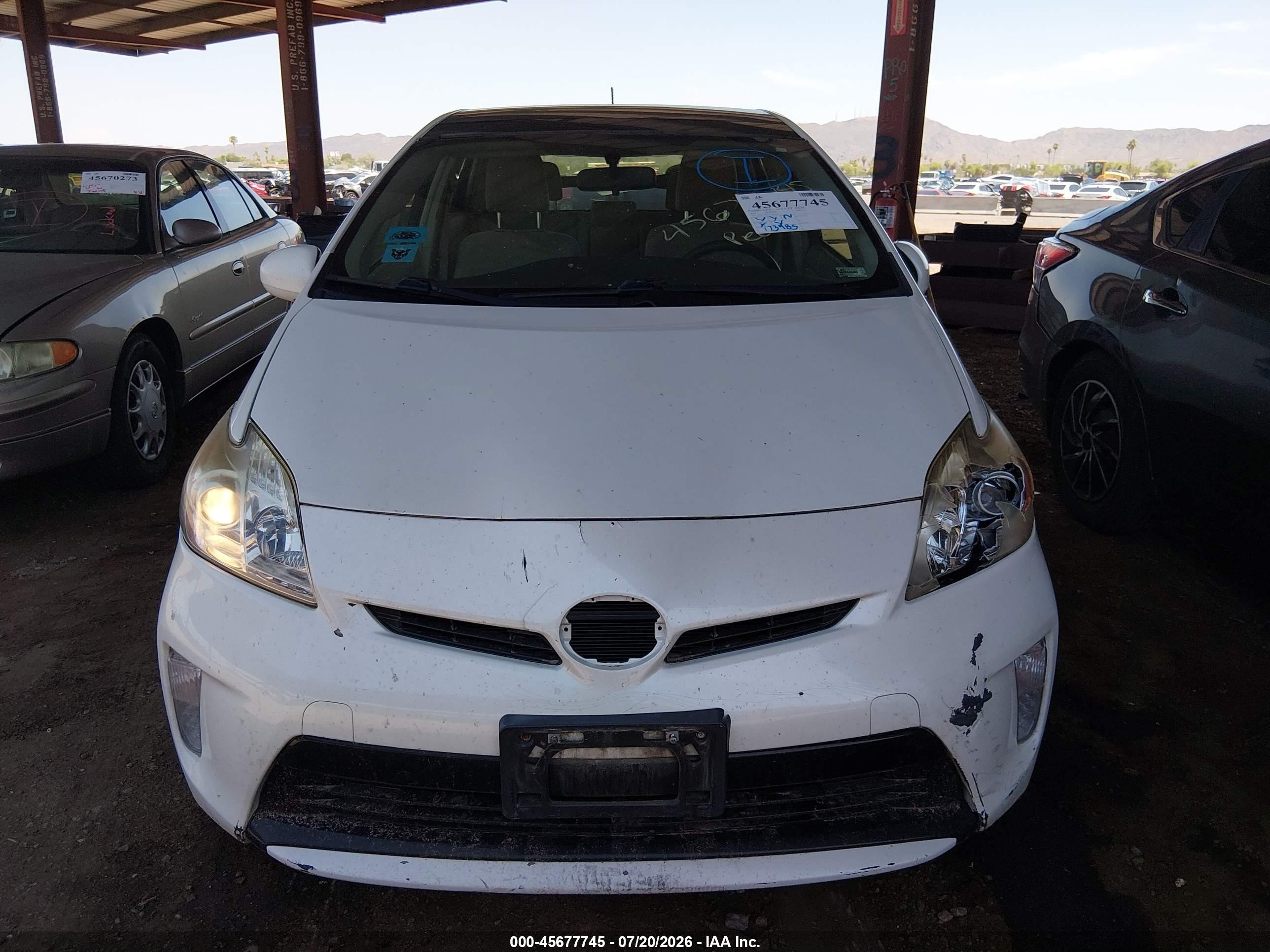 2012 Toyota Prius Three White vin: JTDKN3DU1C5486947