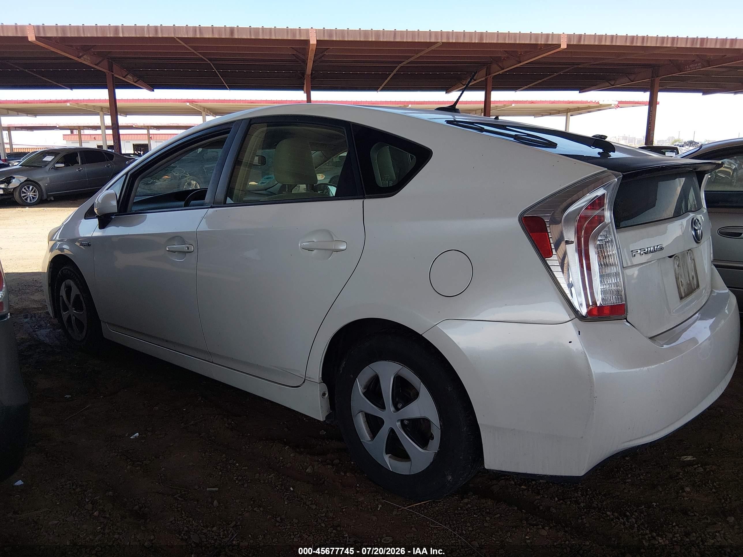 2012 Toyota Prius Three White vin: JTDKN3DU1C5486947