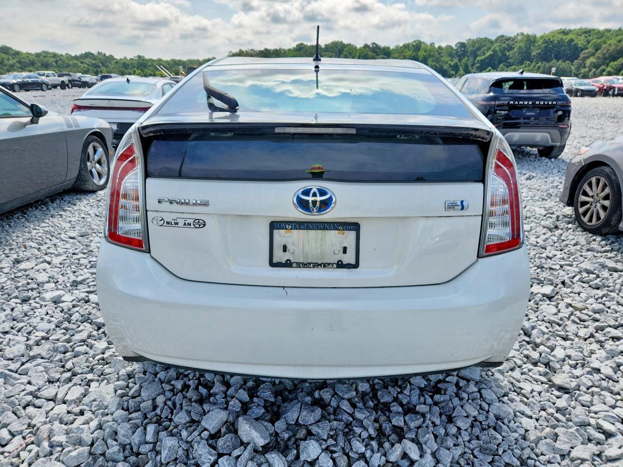 2012 Toyota Prius Two Белый vin: JTDKN3DU1C5512849