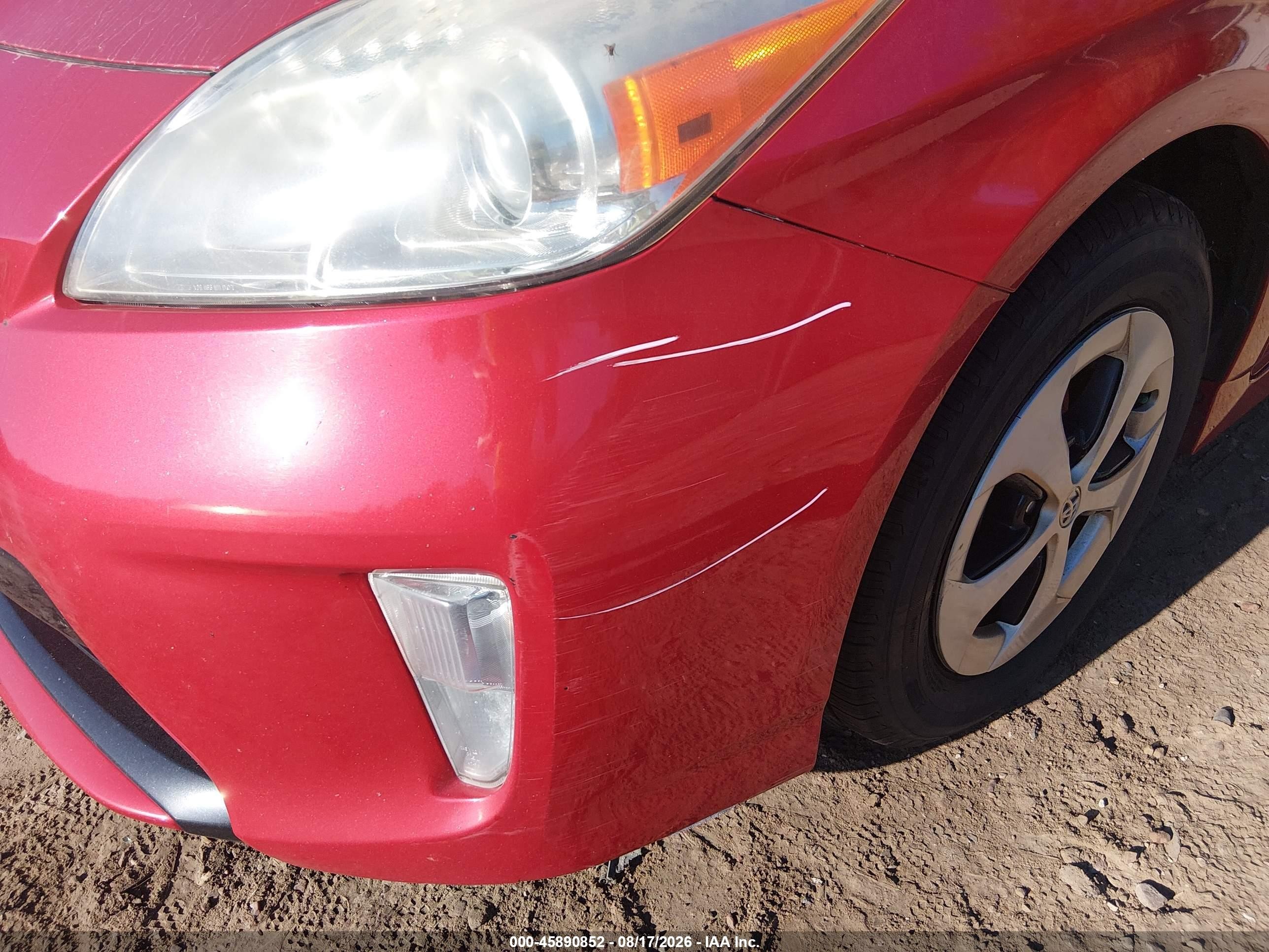 2013 Toyota Prius Two Красный vin: JTDKN3DU1D1703535