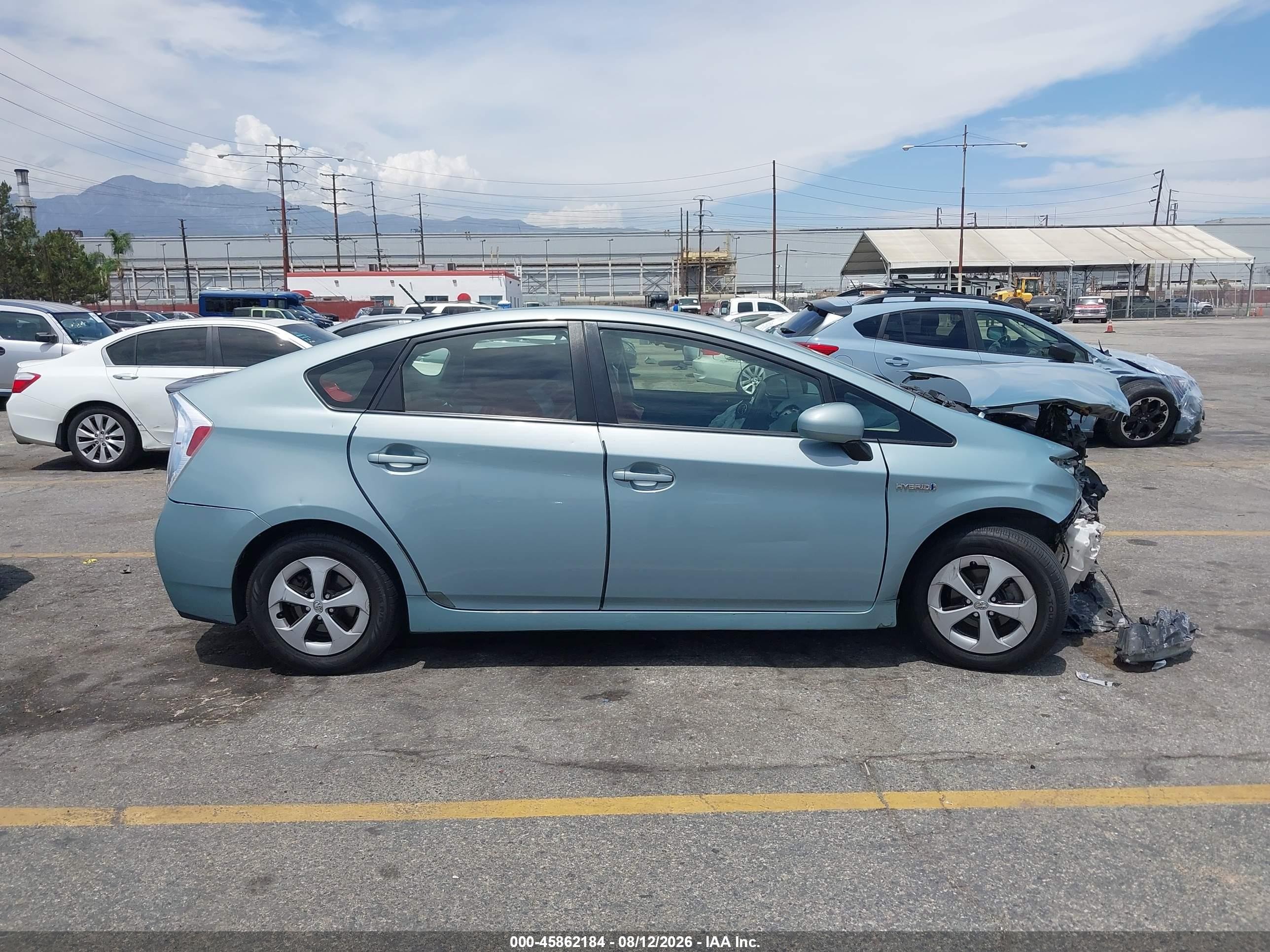2013 Toyota Prius Three Light Blue vin: JTDKN3DU1D5569974