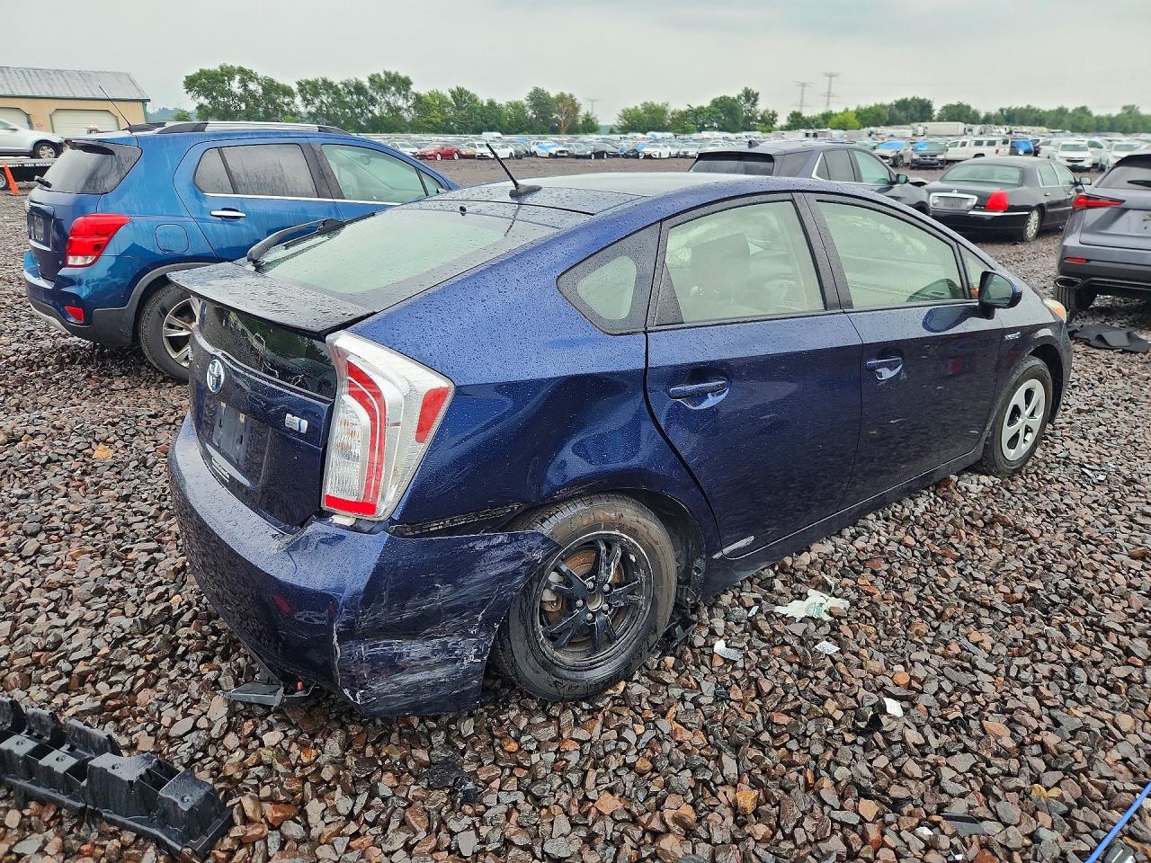 2014 Toyota Prius Three Blue vin: JTDKN3DU1E1736360