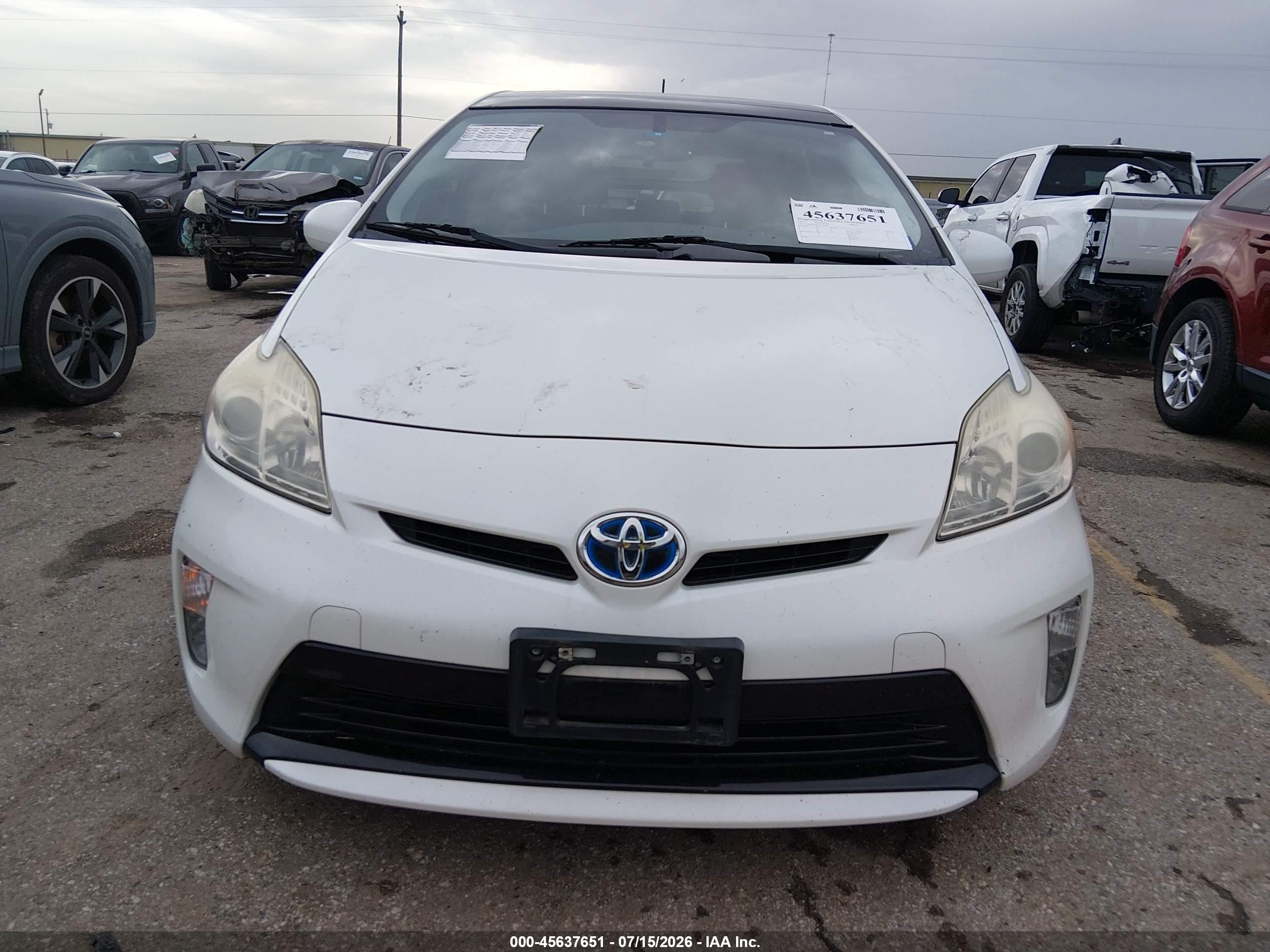 2014 Toyota Prius Four White vin: JTDKN3DU1E1751893