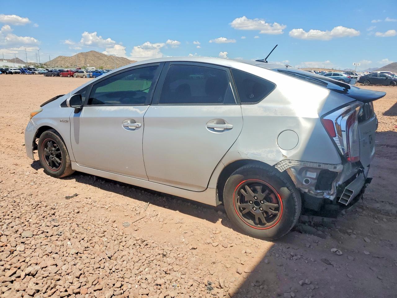 2014 Toyota Prius Three Silver vin: JTDKN3DU1E1761808