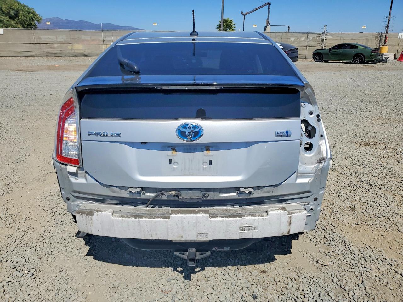 2015 Toyota Prius Three Silver vin: JTDKN3DU1F0396294