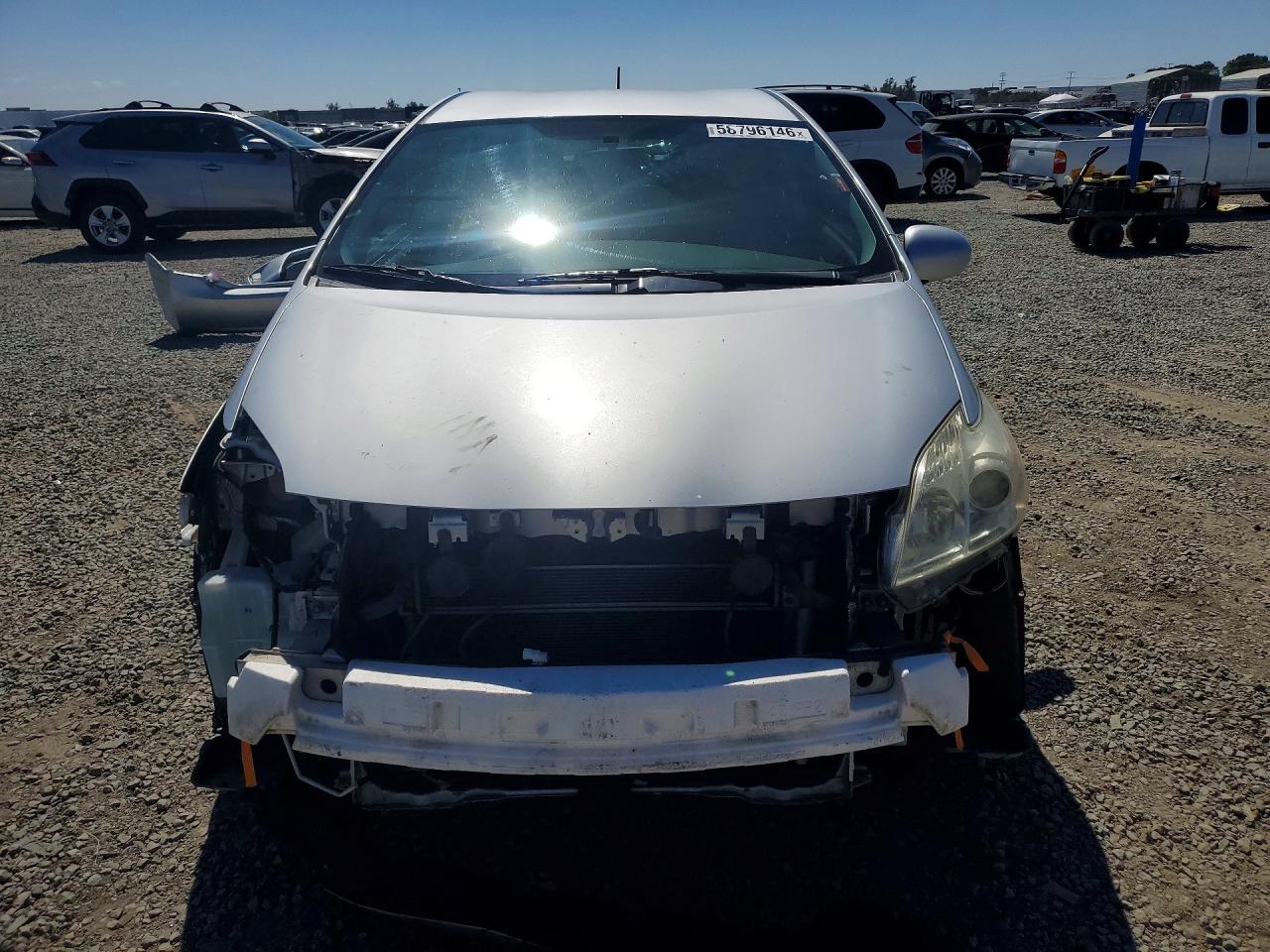 2015 Toyota Prius Three Silver vin: JTDKN3DU1F0396294