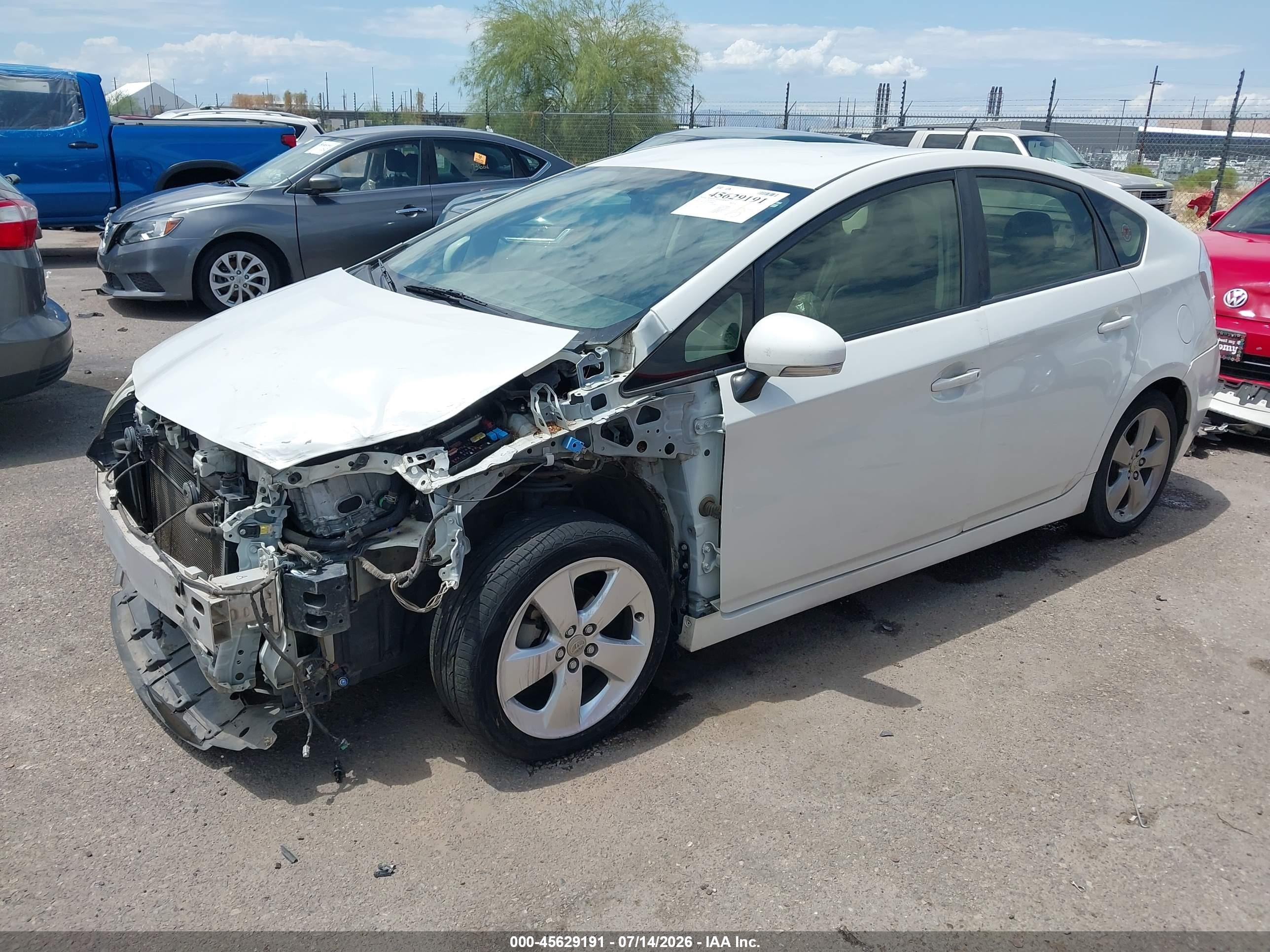 2015 Toyota Prius Persona Series Special Edition White vin: JTDKN3DU1F0416088