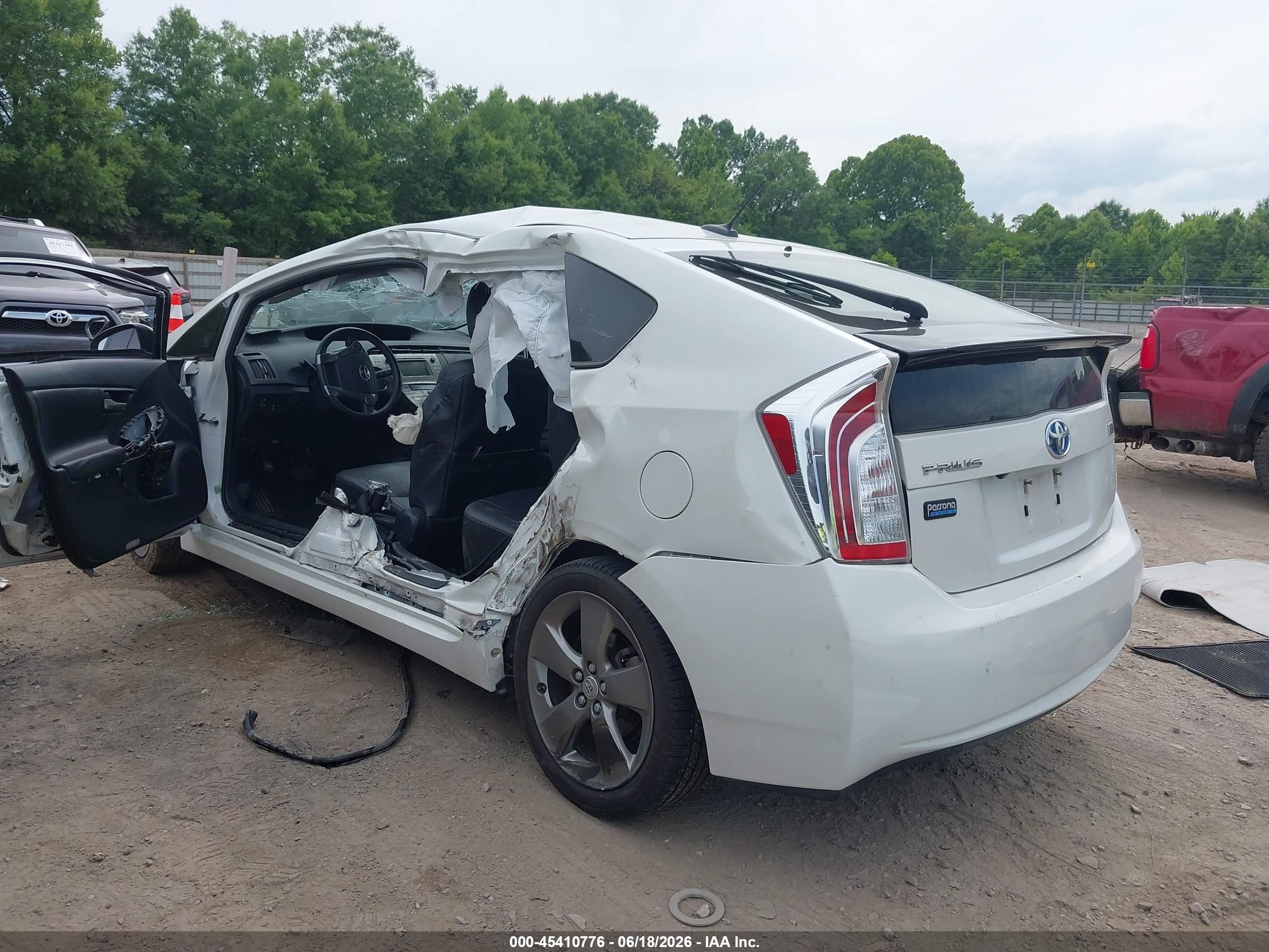 2015 Toyota Prius Persona Series Special Edition White vin: JTDKN3DU1F0422652