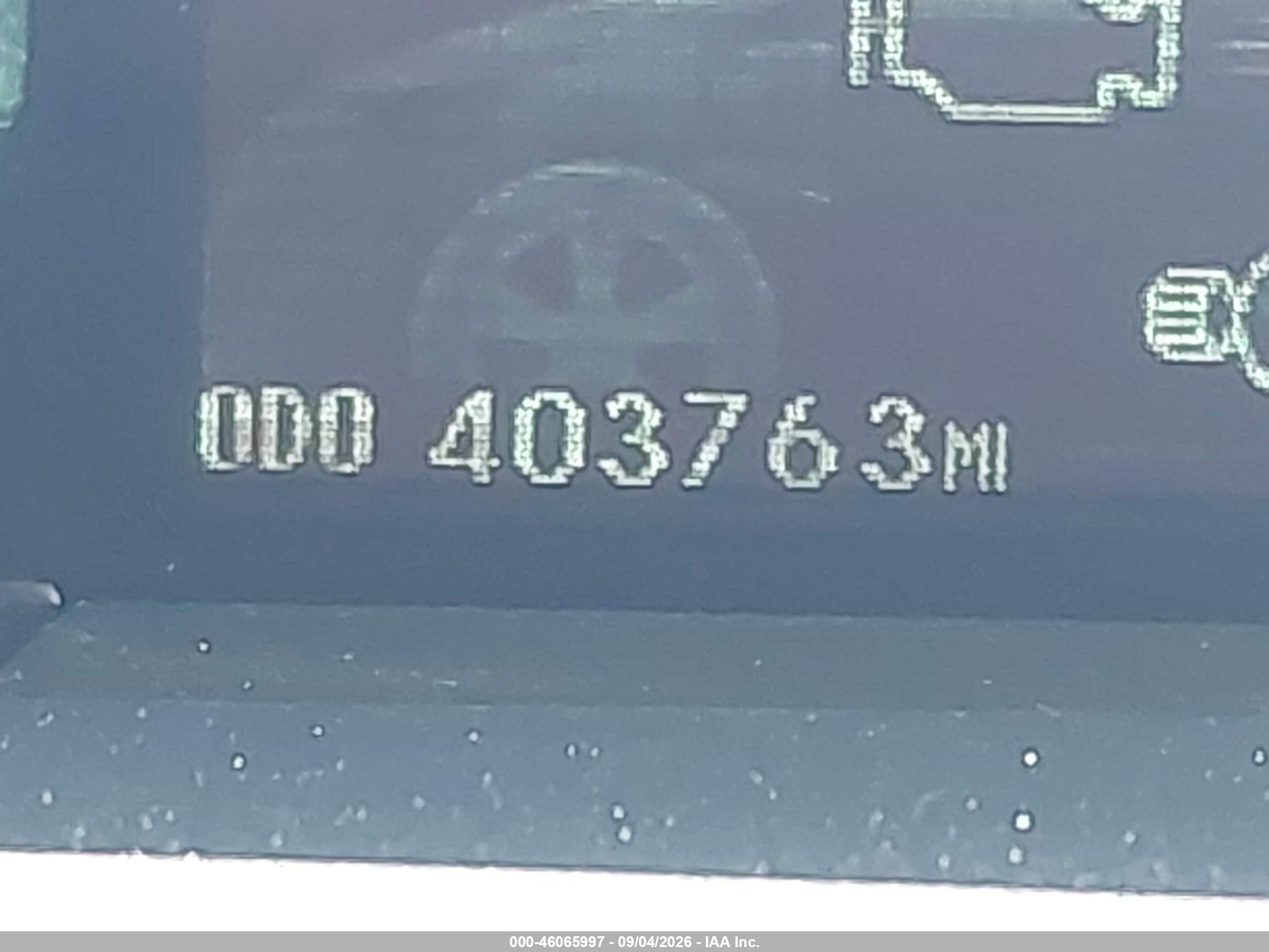 2015 Toyota Prius Two Белый vin: JTDKN3DU1F0468207