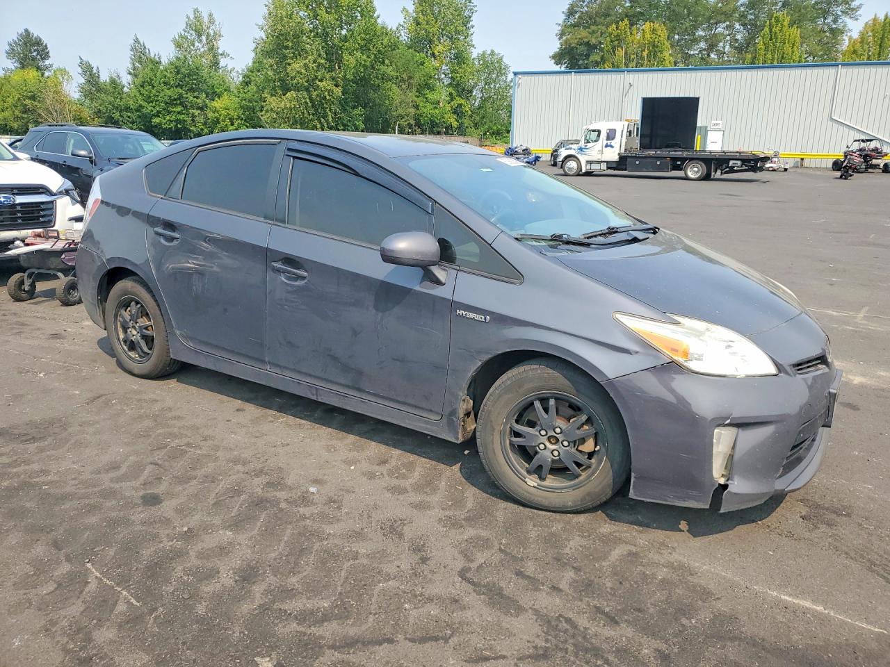 2015 Toyota Prius Two Gray vin: JTDKN3DU1F0479630