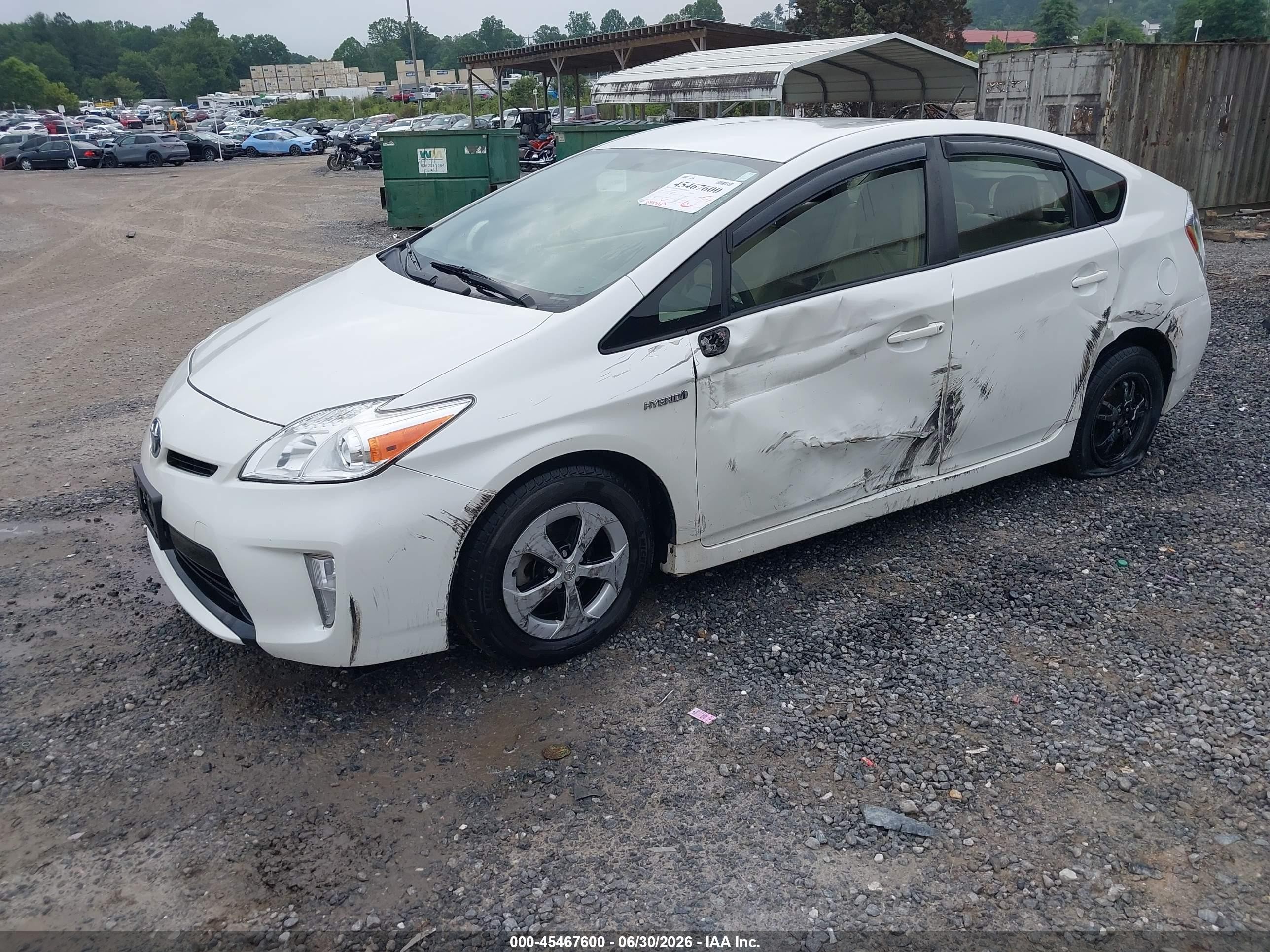 2015 Toyota Prius Three White vin: JTDKN3DU1F0484200