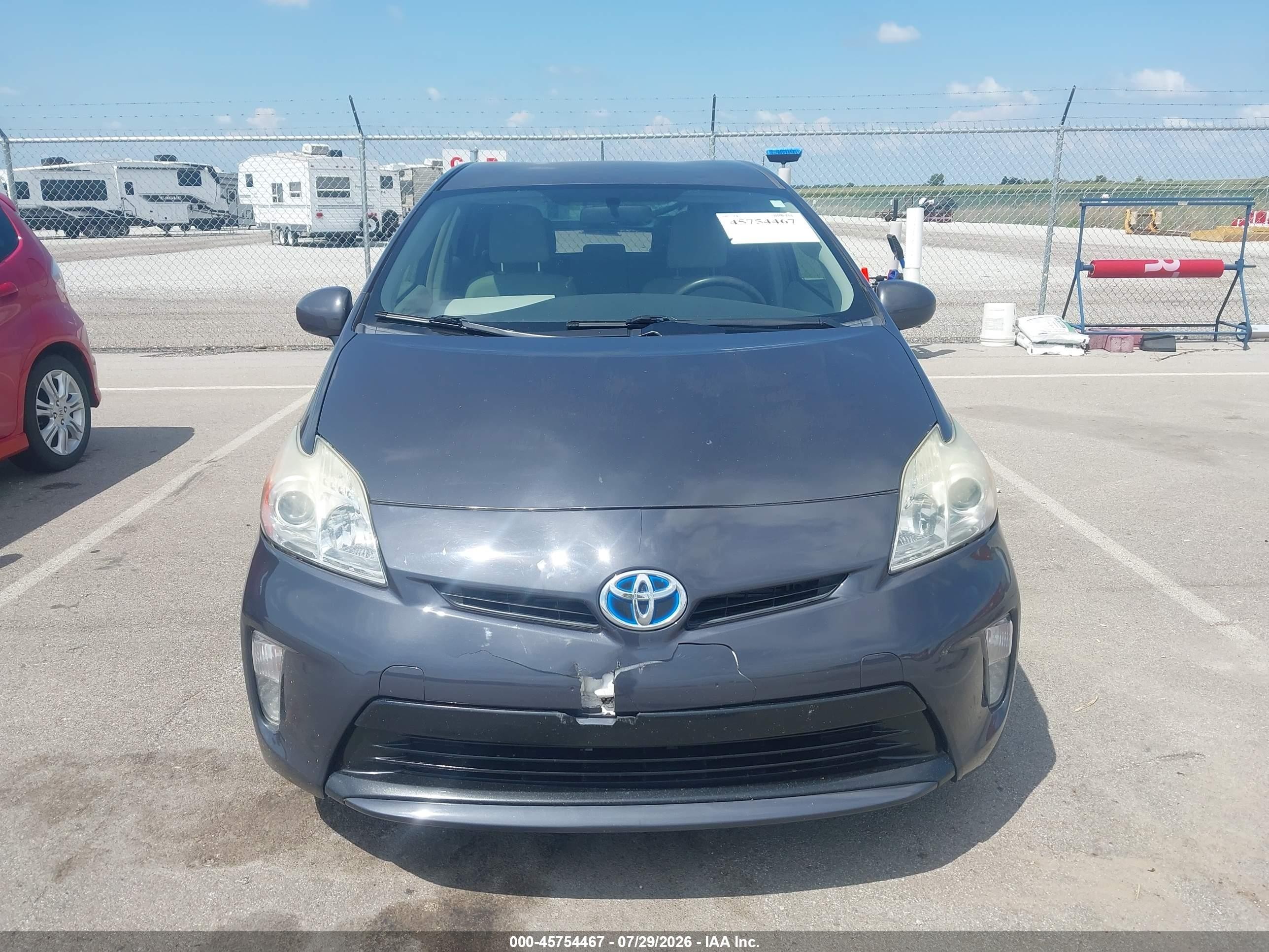 2015 Toyota Prius Two Gray vin: JTDKN3DU1F1879794
