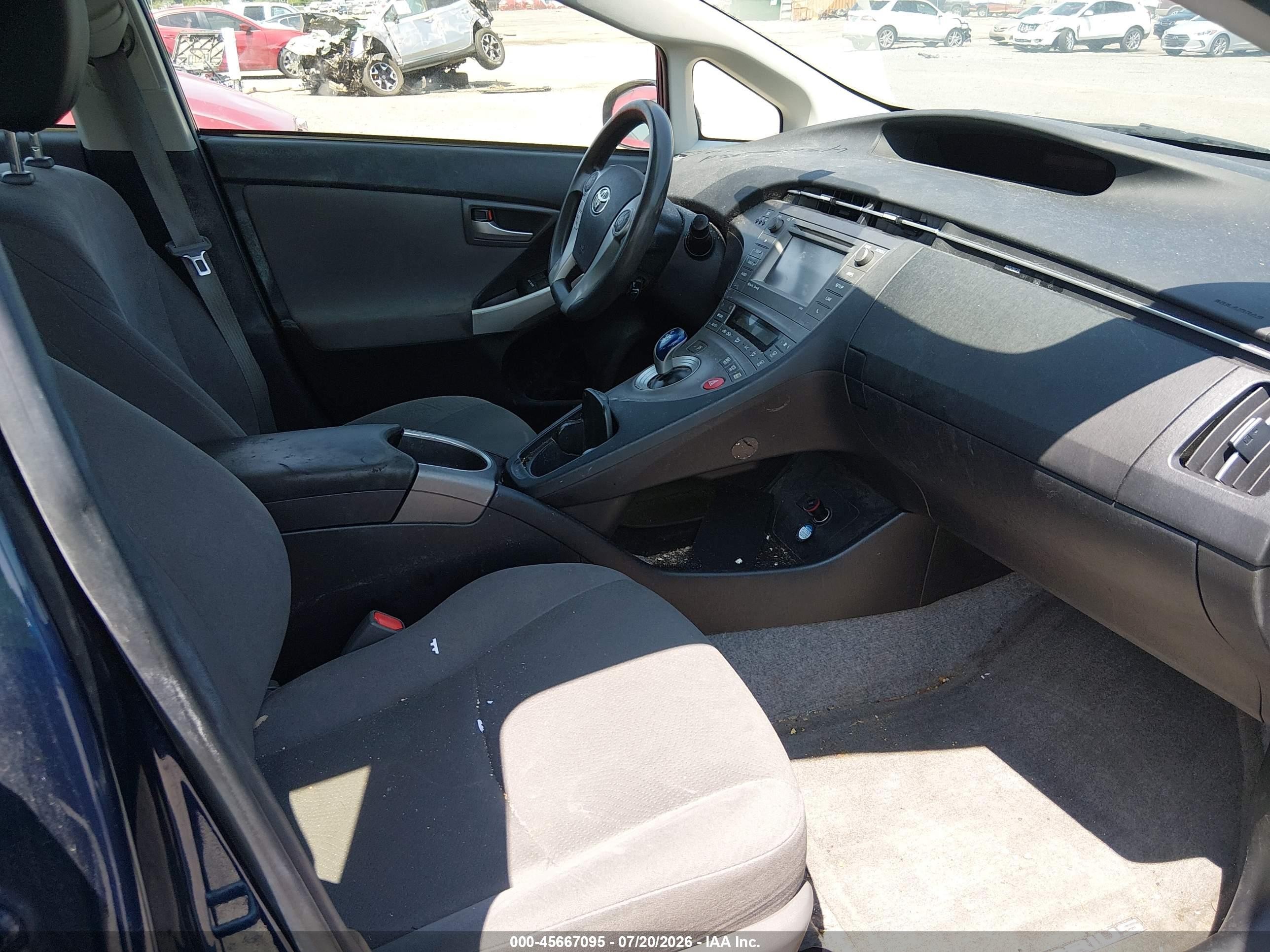 2015 Toyota Prius Three Blue vin: JTDKN3DU1F1891864