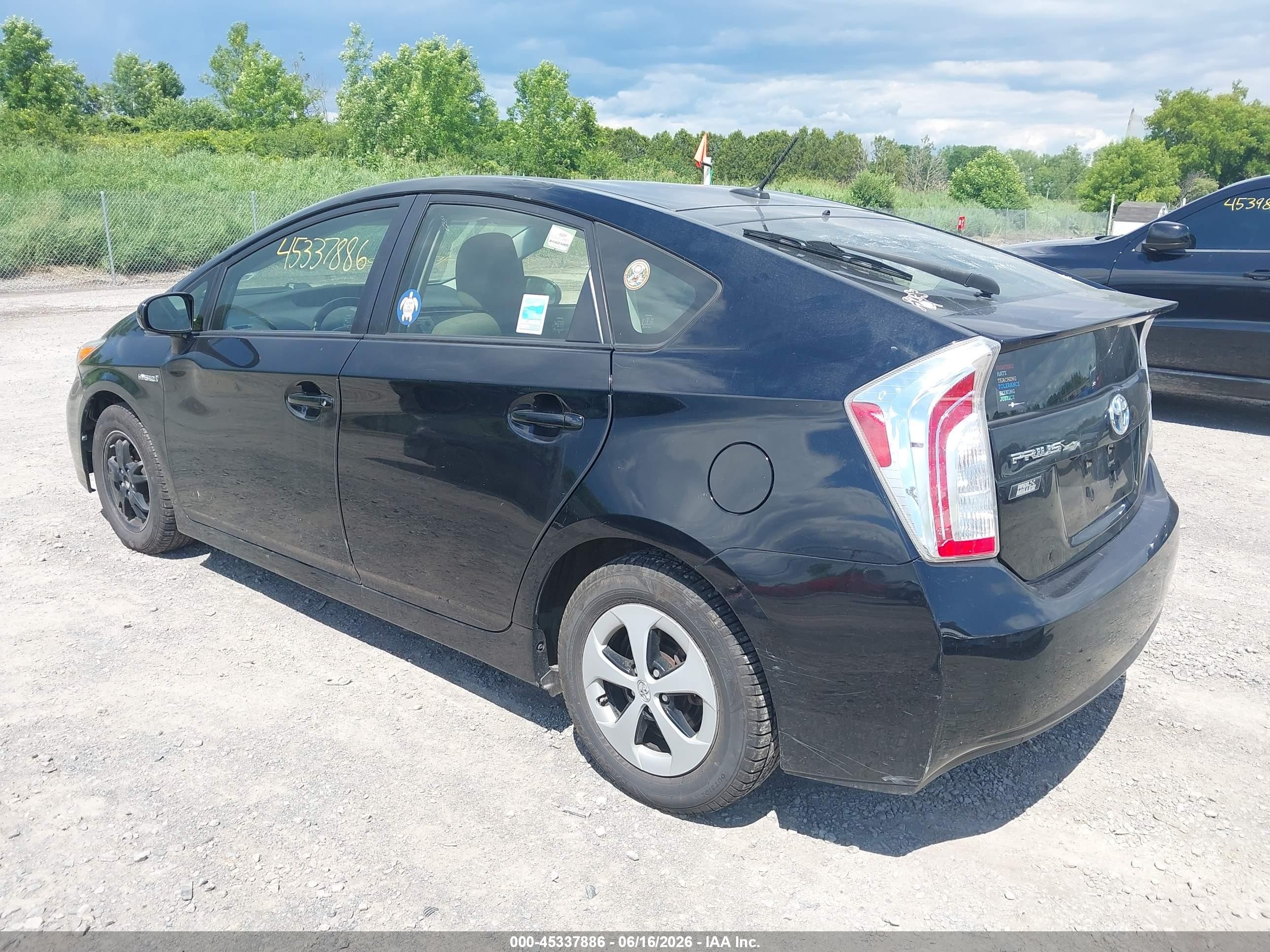 2015 Toyota Prius Three Black vin: JTDKN3DU1F1908775