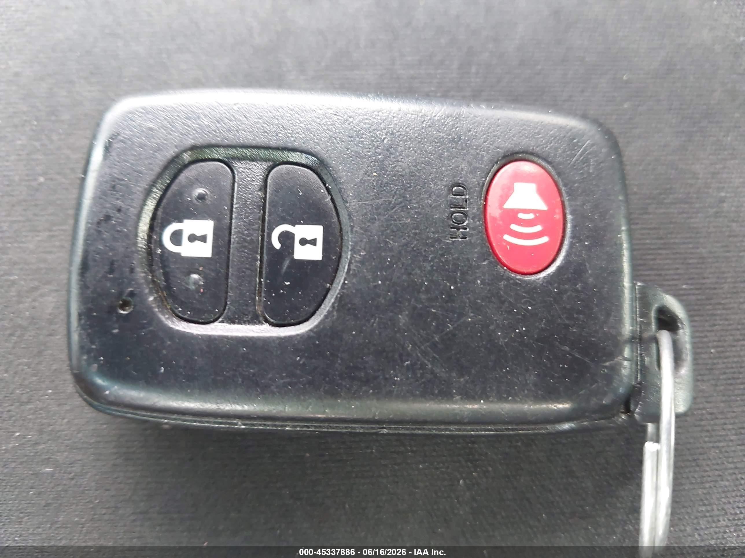 2015 Toyota Prius Three Black vin: JTDKN3DU1F1908775