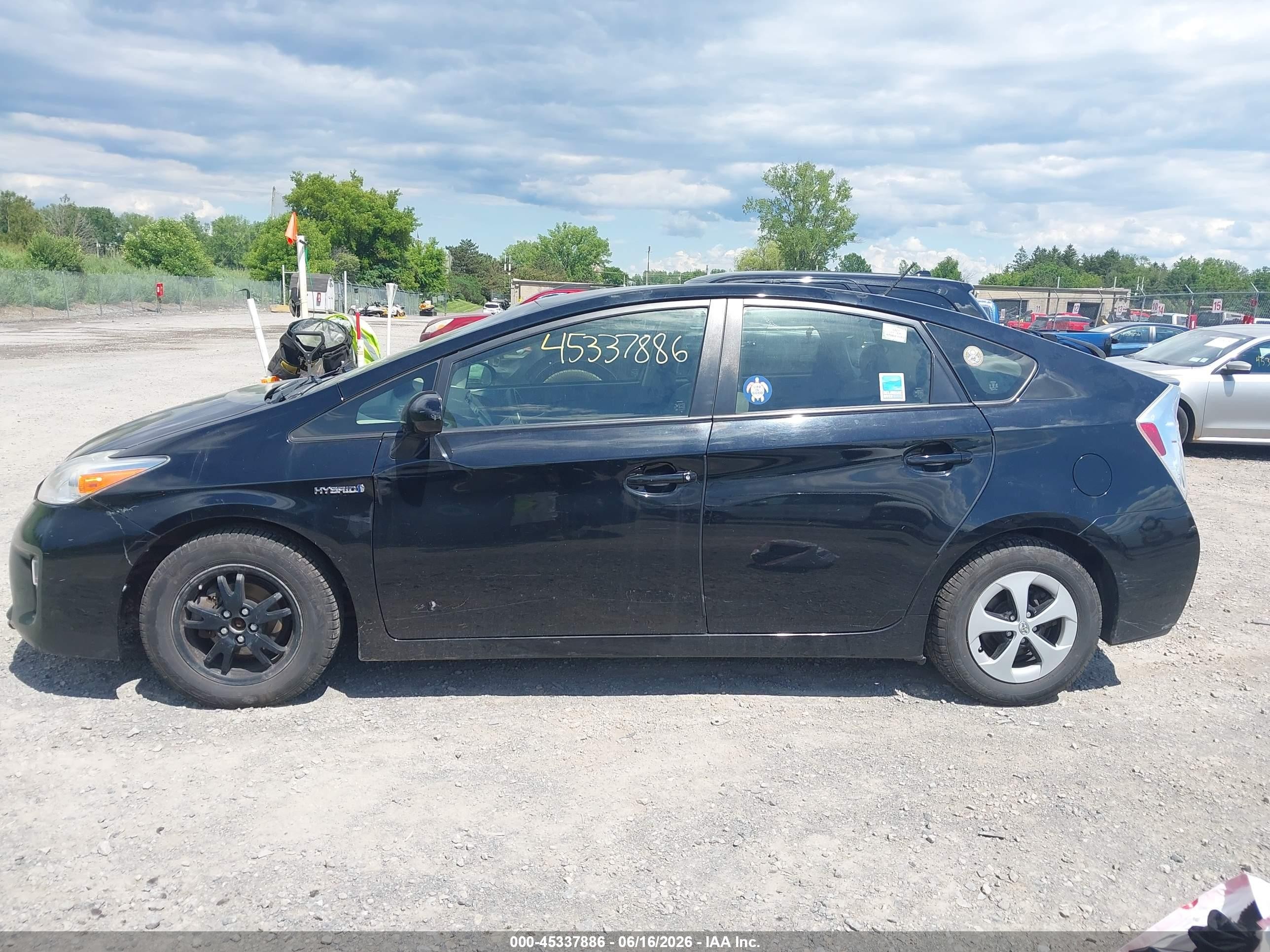 2015 Toyota Prius Three Black vin: JTDKN3DU1F1908775