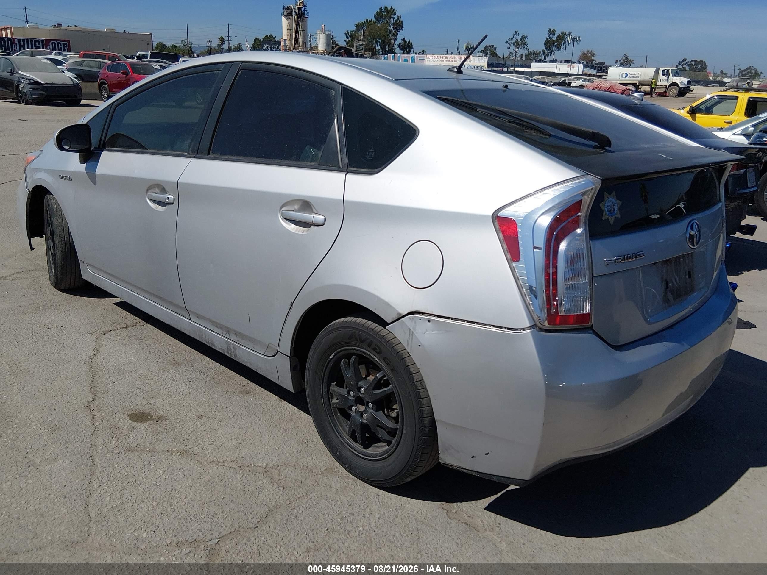 2015 Toyota Prius   Серебряный vin: JTDKN3DU1F1937824