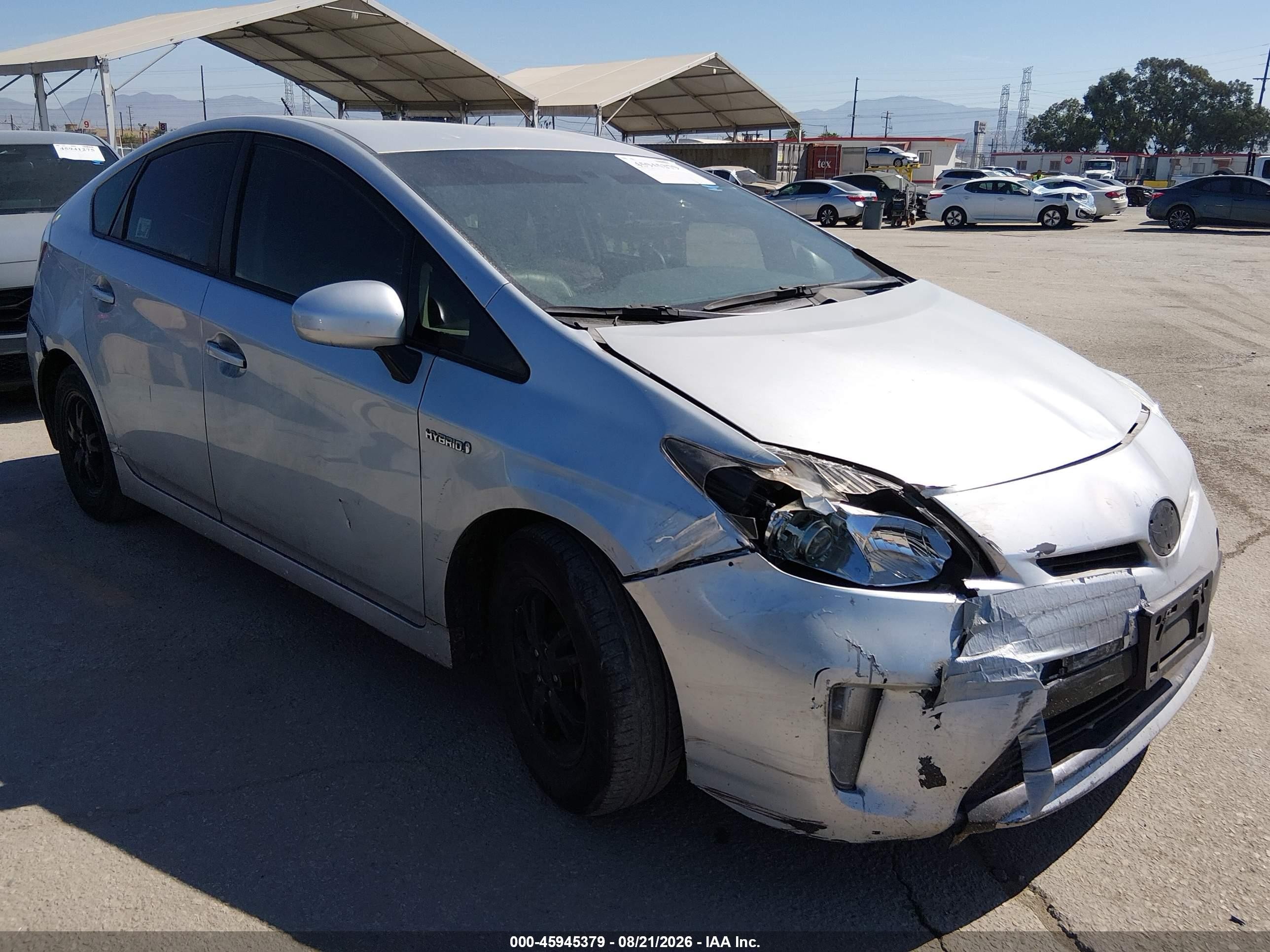 2015 Toyota Prius   Silver vin: JTDKN3DU1F1937824