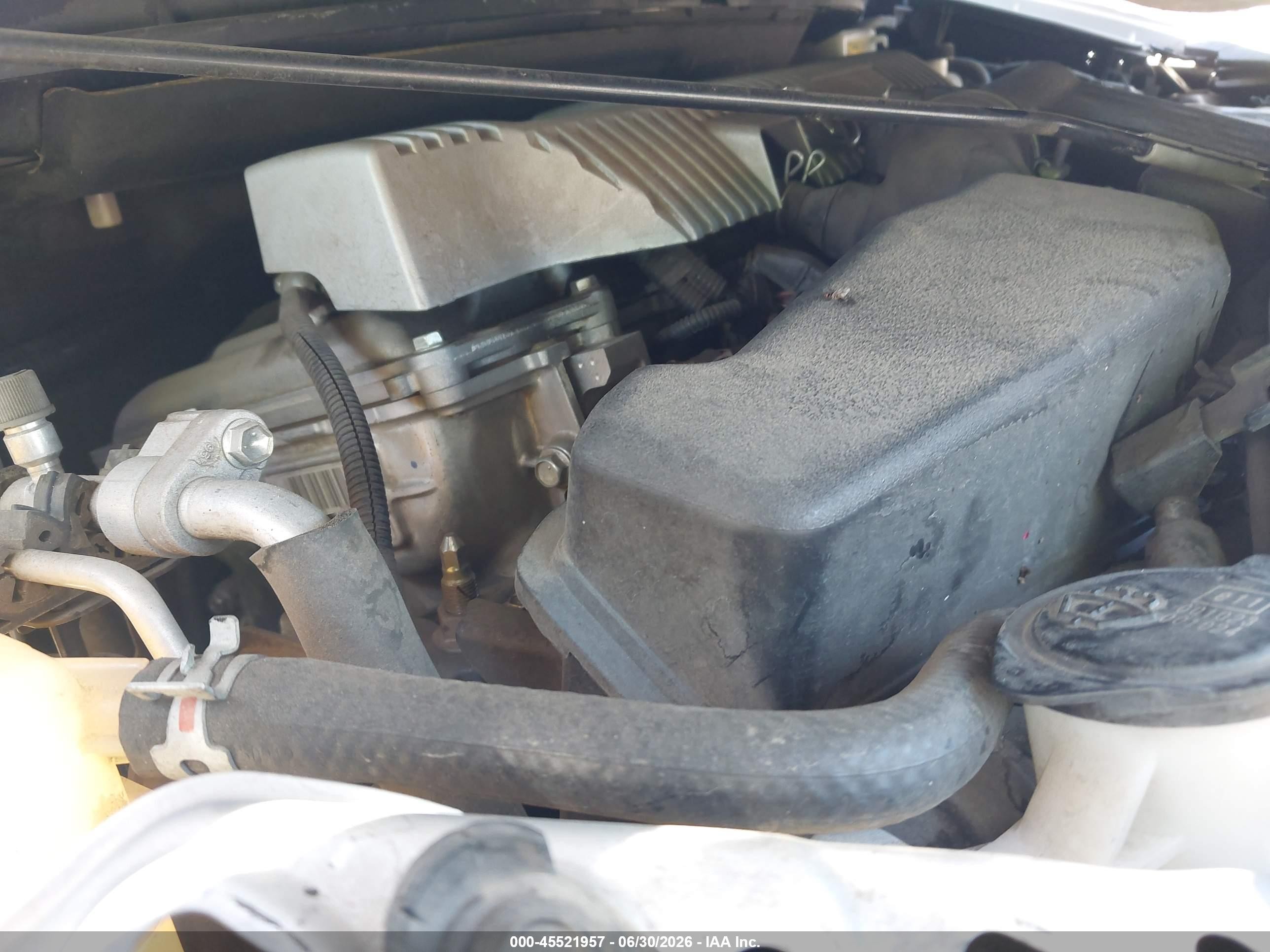 2015 Toyota Prius Two Серебряный vin: JTDKN3DU1F1941016