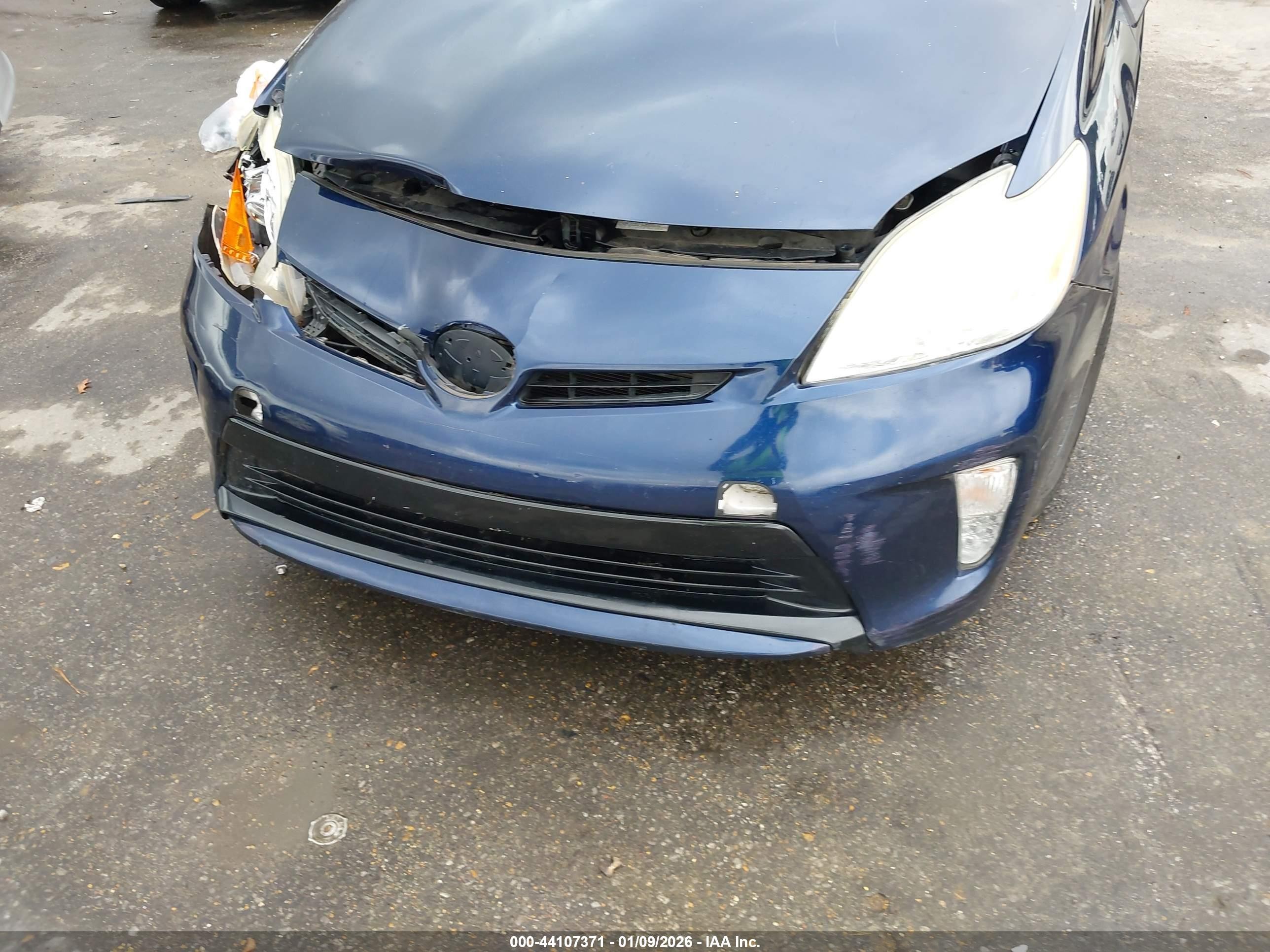 2015 Toyota Prius Four Dark Blue vin: JTDKN3DU1F1993908