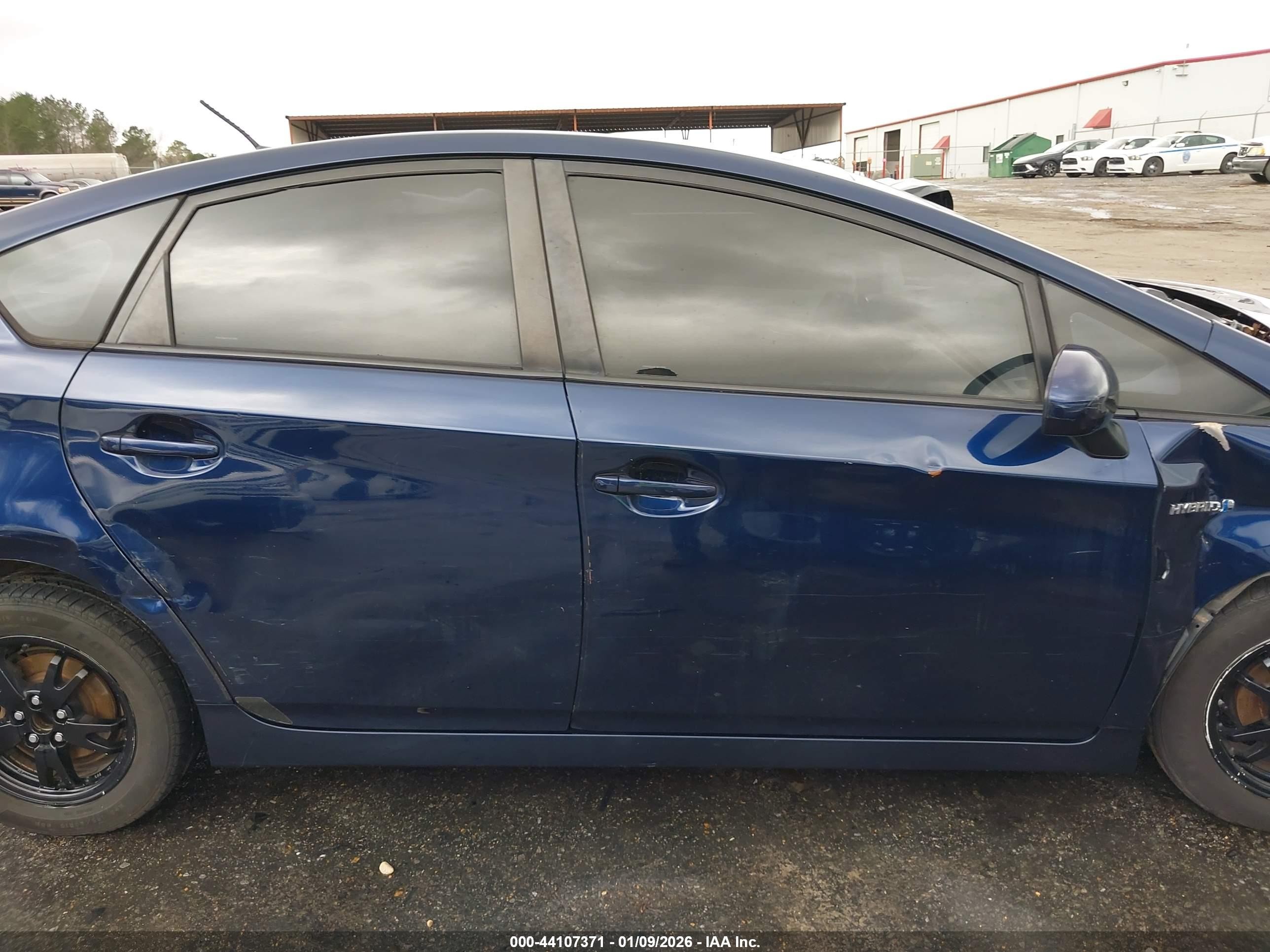2015 Toyota Prius Four Dark Blue vin: JTDKN3DU1F1993908