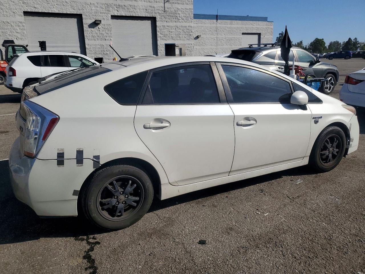 2010 Toyota Prius Iii White vin: JTDKN3DU2A0010295