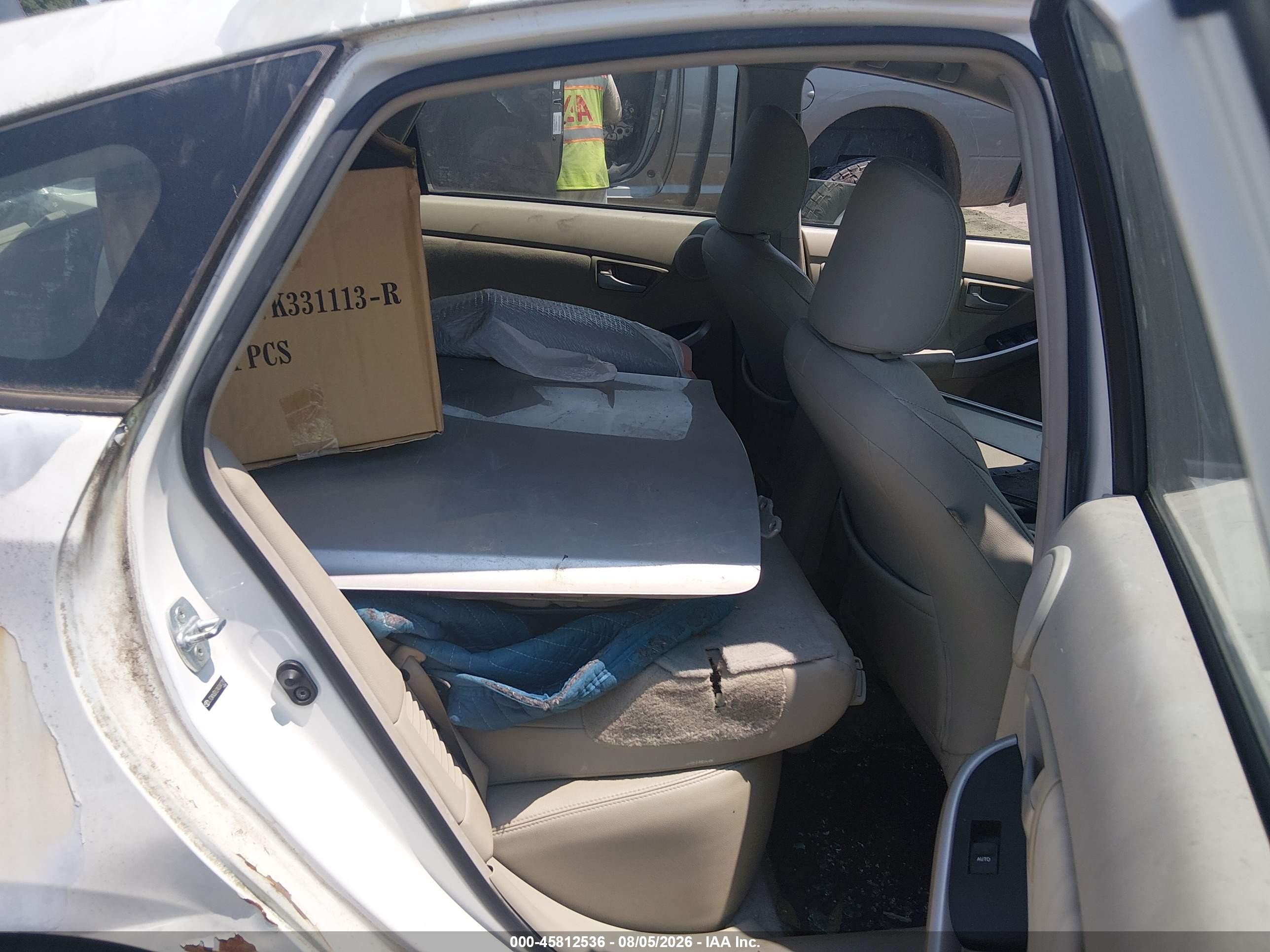 2010 Toyota Prius Iii Белый vin: JTDKN3DU2A0041210